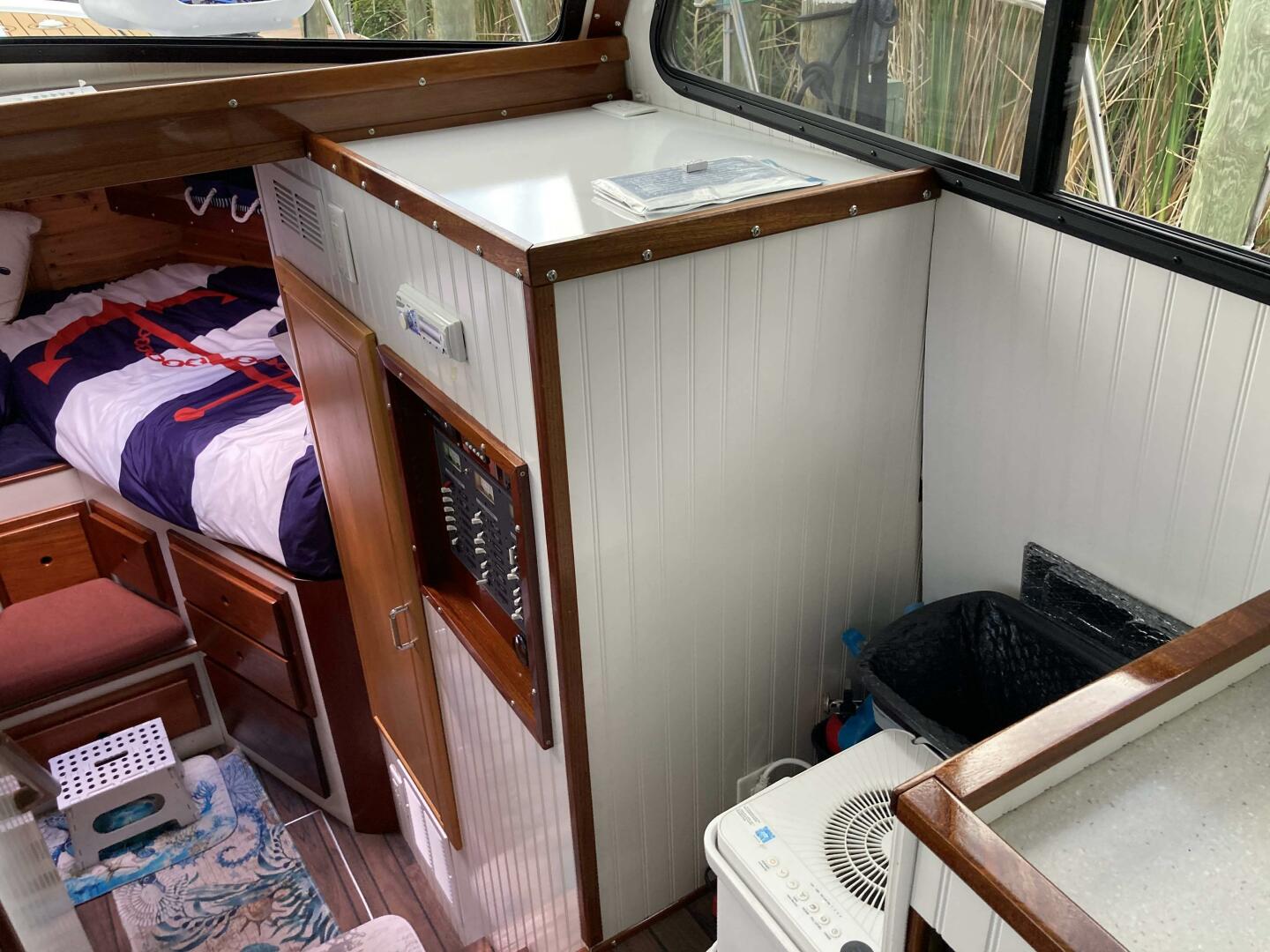 Proud Mary 29ft Prairie Boat Works Yacht For Sale