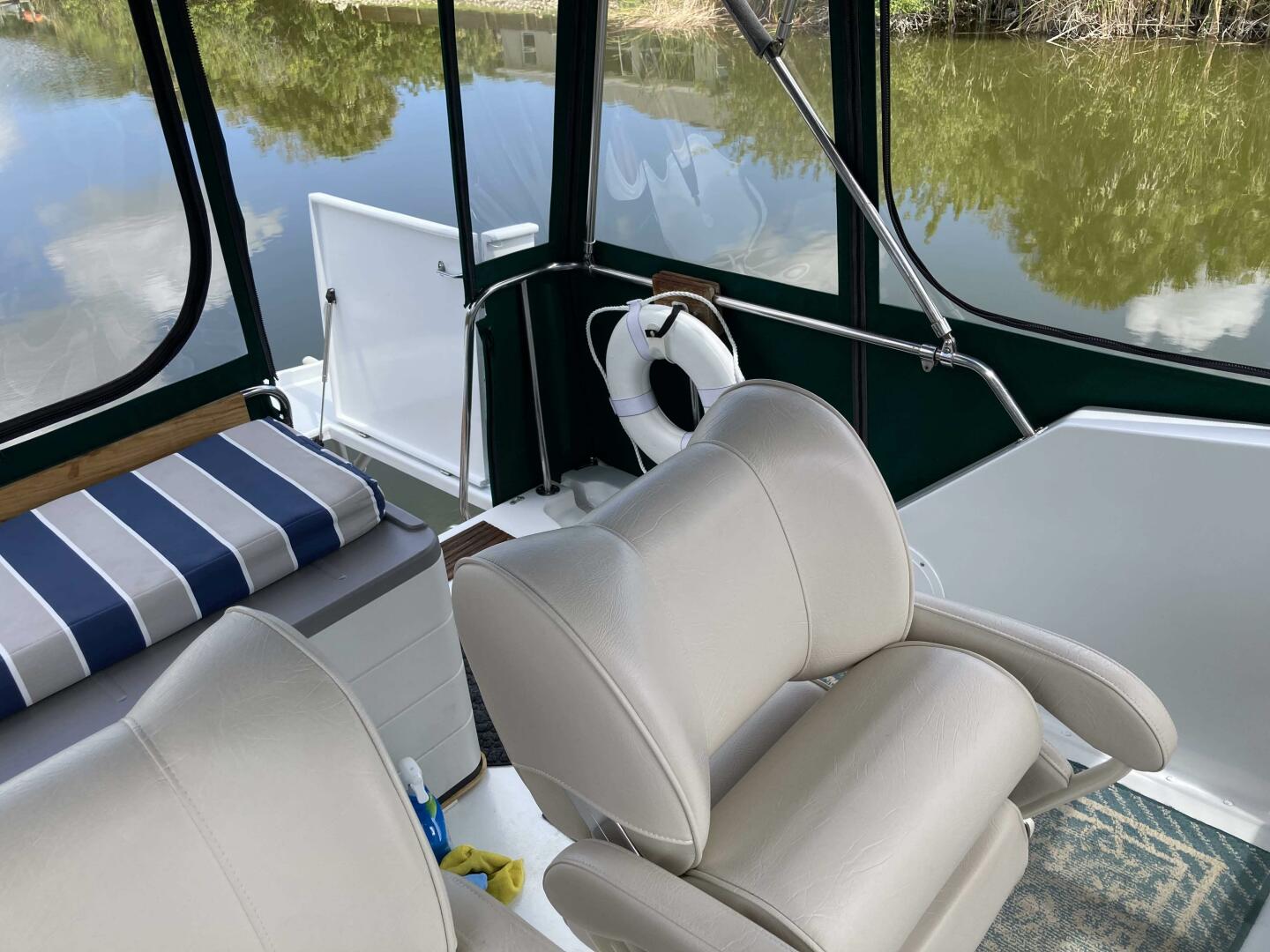 Proud Mary 29ft Prairie Boat Works Yacht For Sale