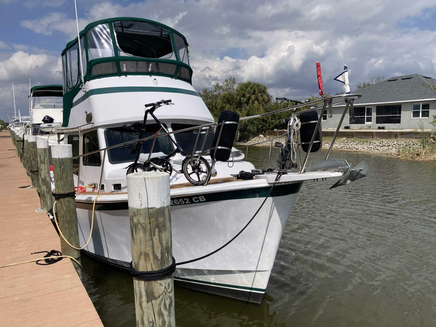 Proud Mary 29ft Prairie Boat Works Yacht For Sale