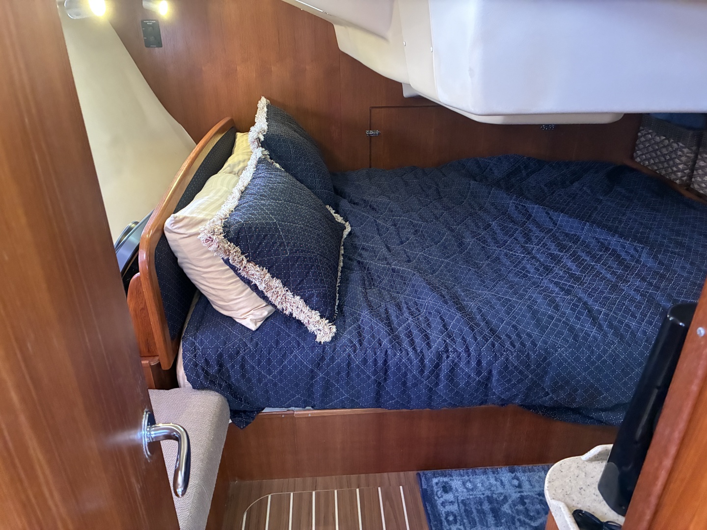 Wind Song 38ft Hunter Yacht For Sale