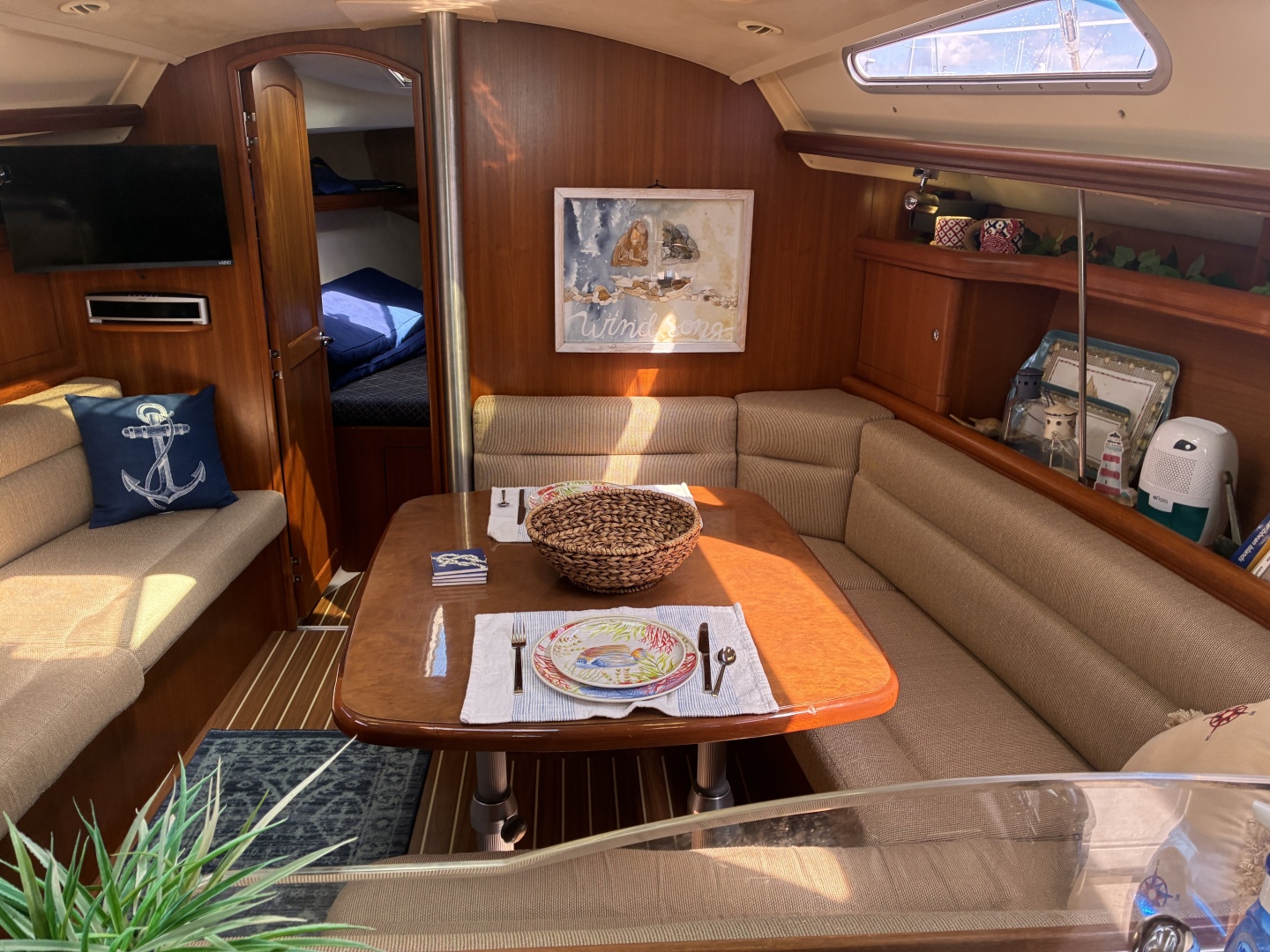 Wind Song 38ft Hunter Yacht For Sale