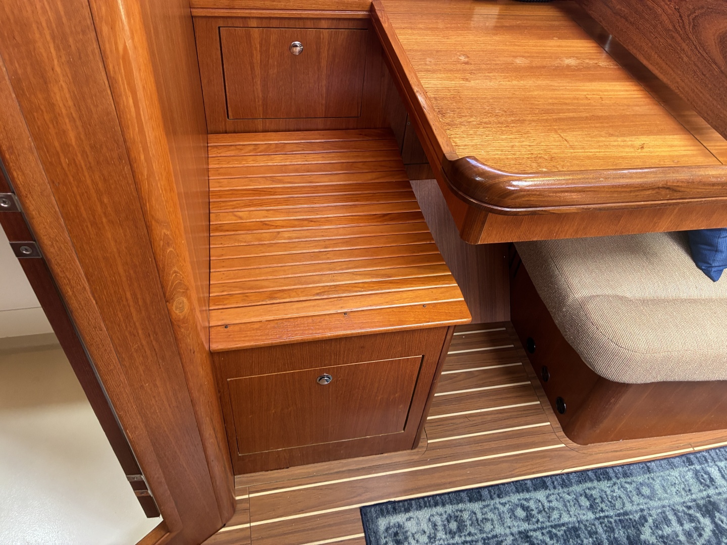 Wind Song 38ft Hunter Yacht For Sale