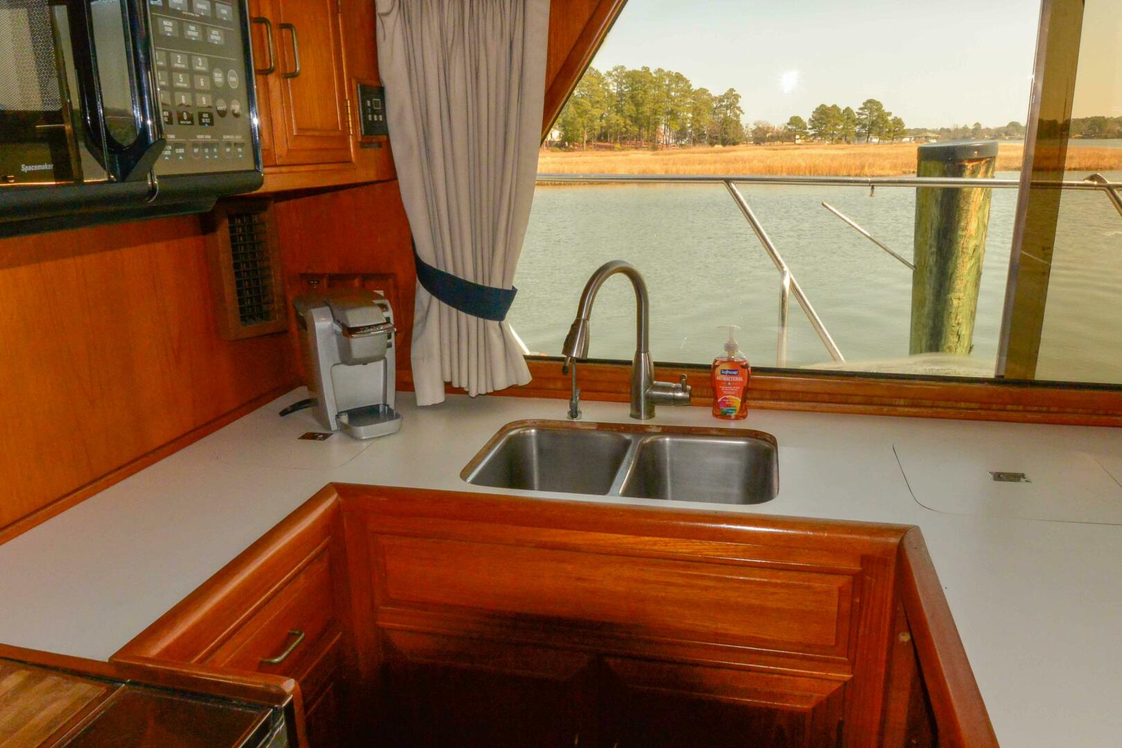 SURPRISE 50ft Ocean Alexander Yacht For Sale