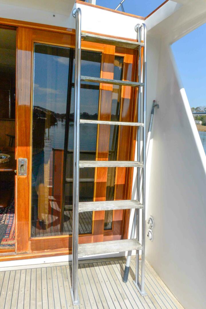 SURPRISE 50ft Ocean Alexander Yacht For Sale