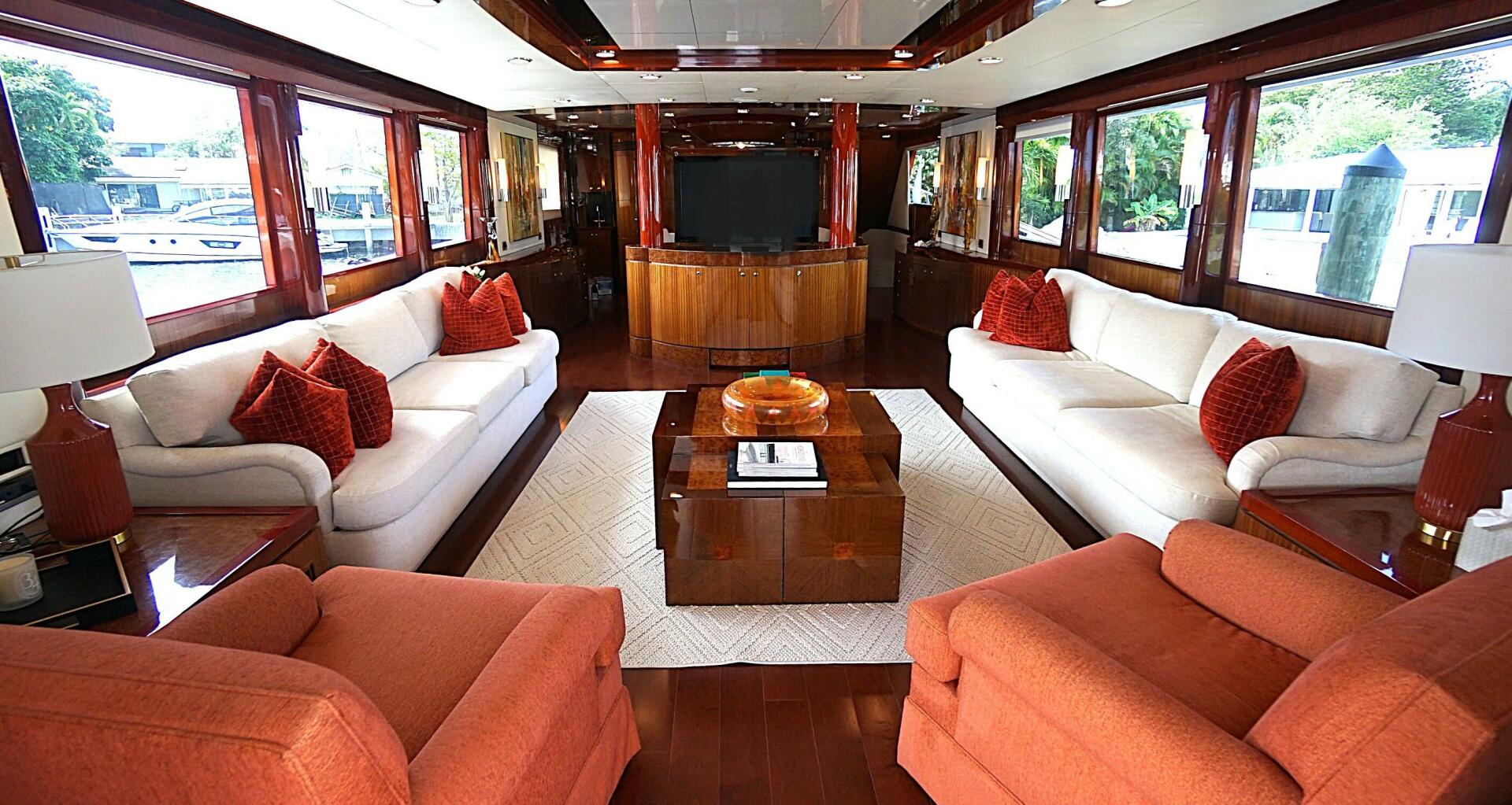 ROBIN S NEST 102ft Ocean Alexander Yacht For Sale