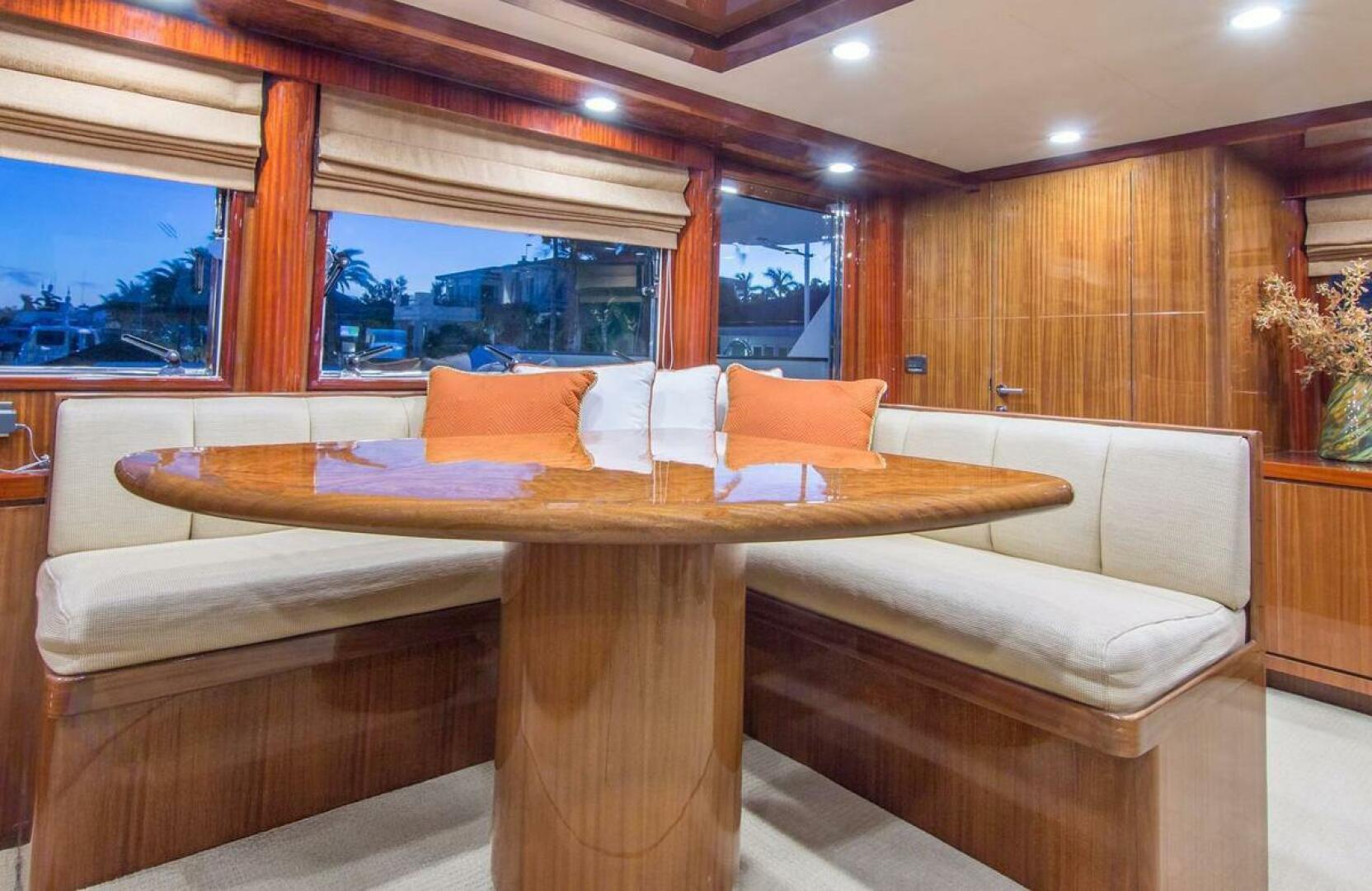 ROBIN S NEST 102ft Ocean Alexander Yacht For Sale