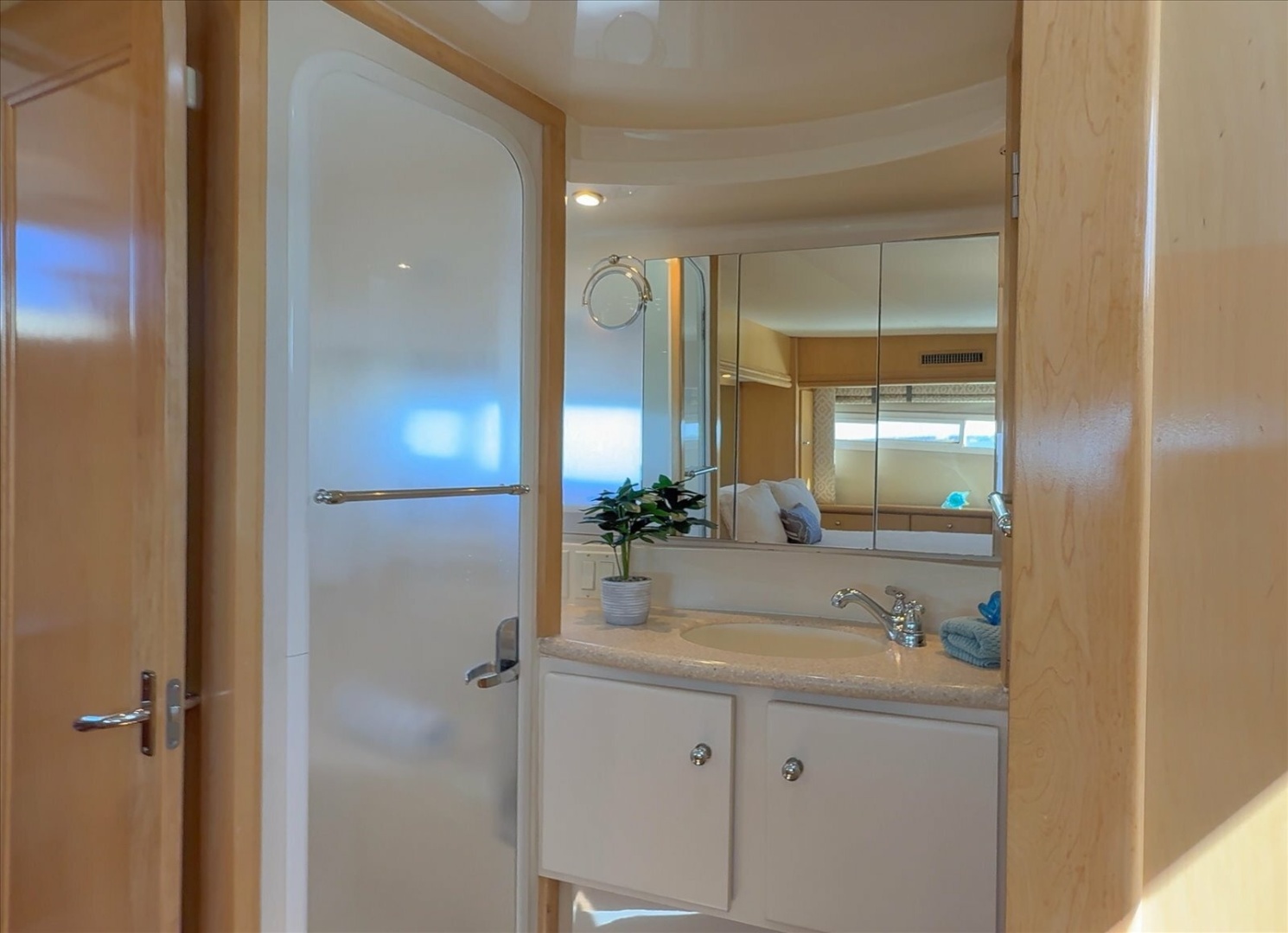 Cape San Blas Inn 45ft Carver Yacht For Sale