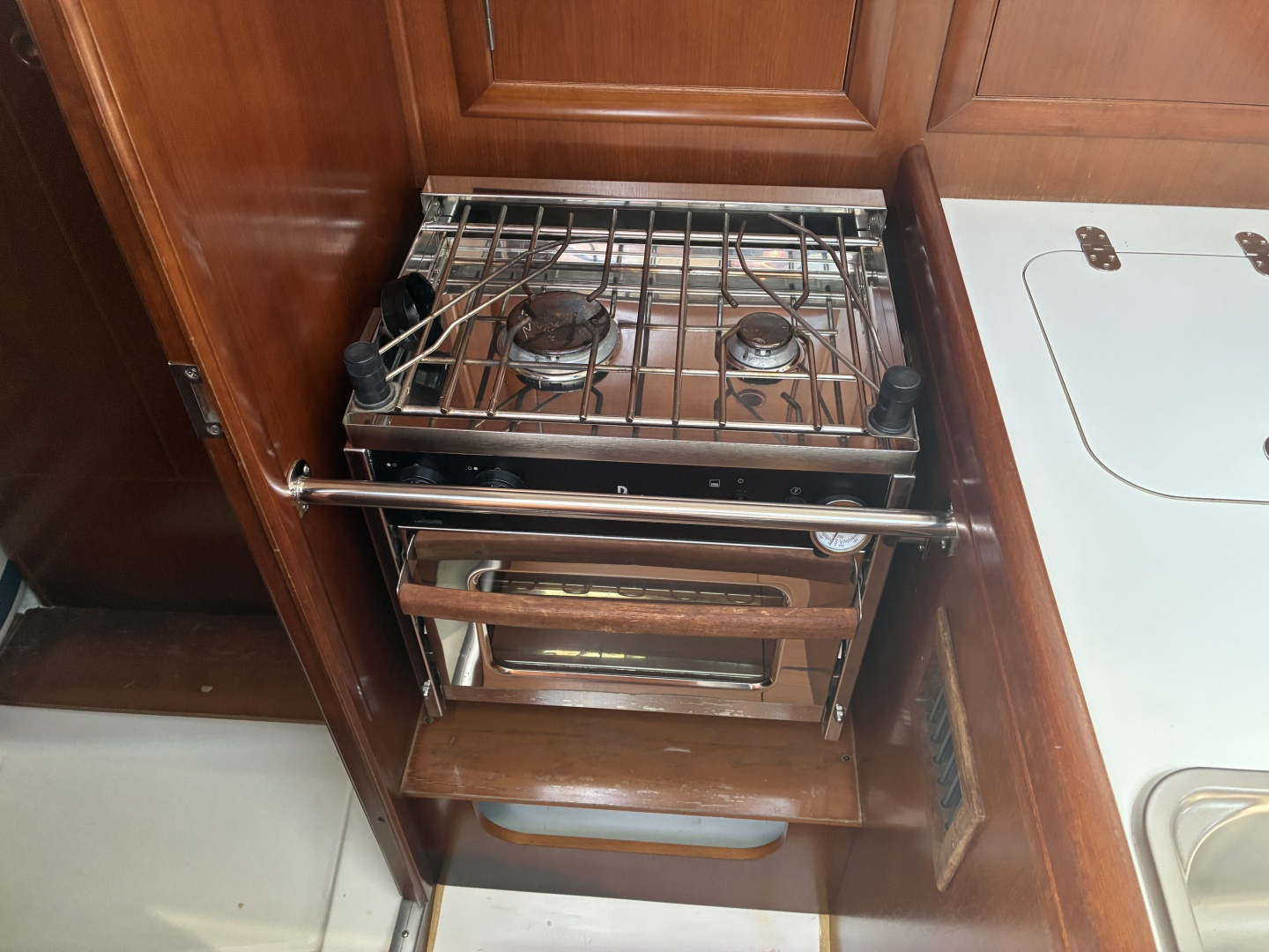 Tootie Ma 31ft Beneteau Yacht For Sale