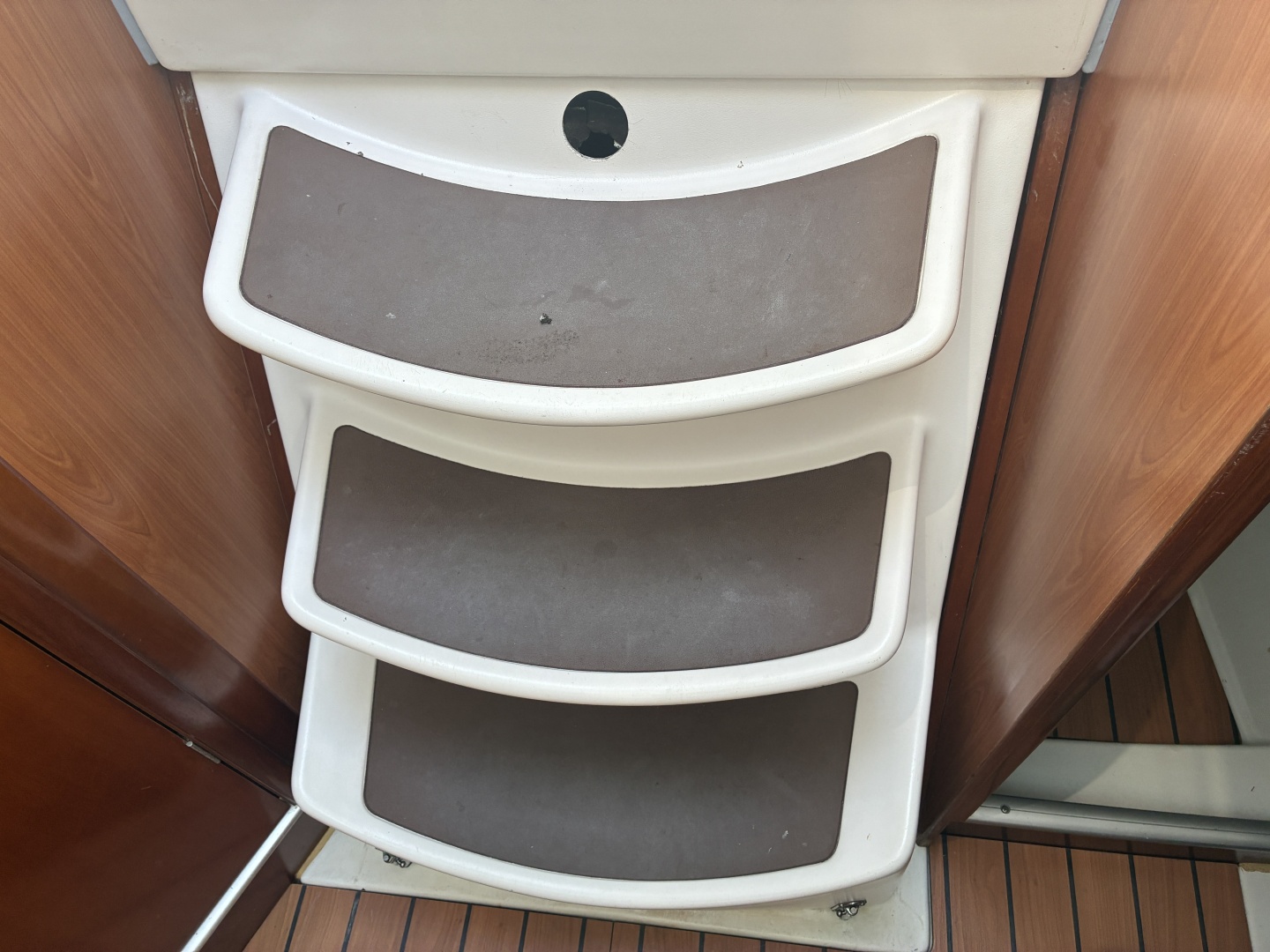 Tootie Ma 31ft Beneteau Yacht For Sale