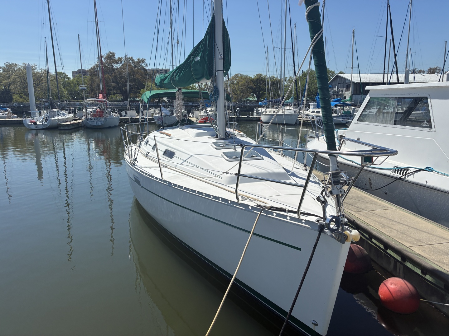 Tootie Ma 31ft Beneteau Yacht For Sale