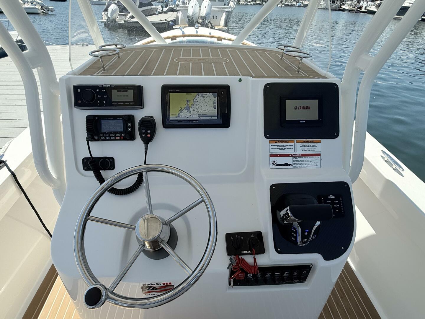 Vesper 23ft Vanquish Yacht For Sale