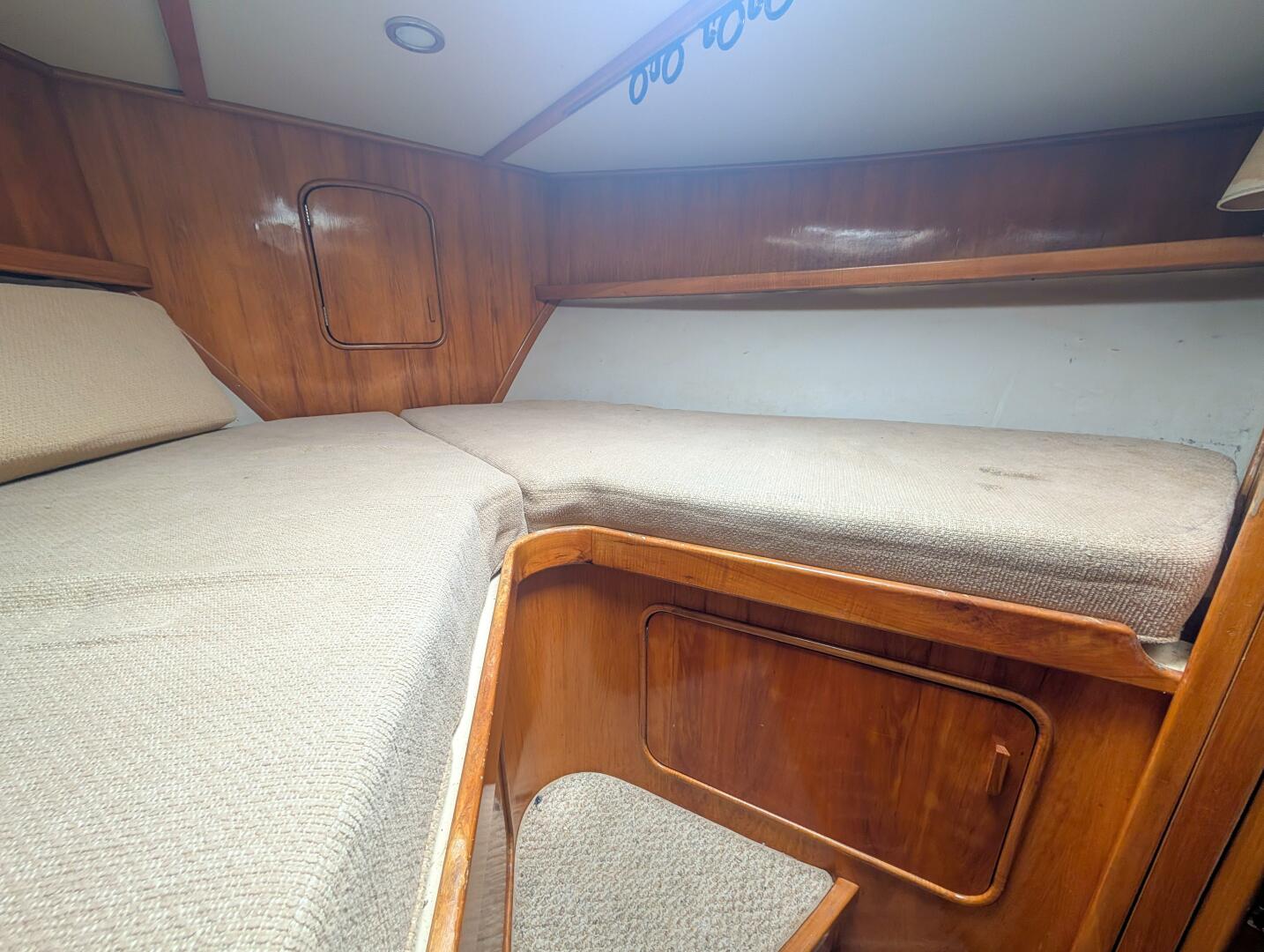 SASSY GIRL 40ft Tides Yacht For Sale