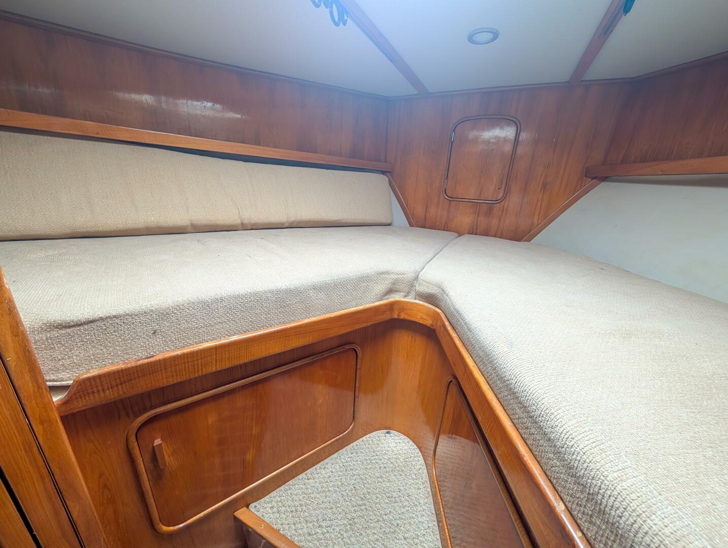 SASSY GIRL 40ft Tides Yacht For Sale