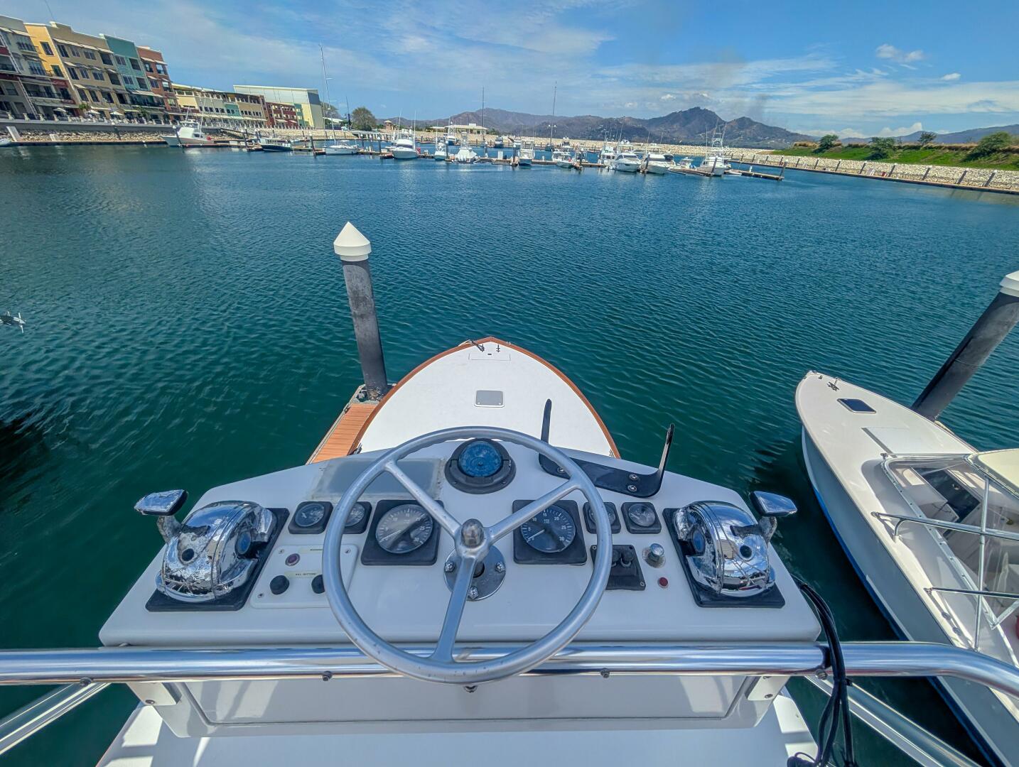 SASSY GIRL 40ft Tides Yacht For Sale