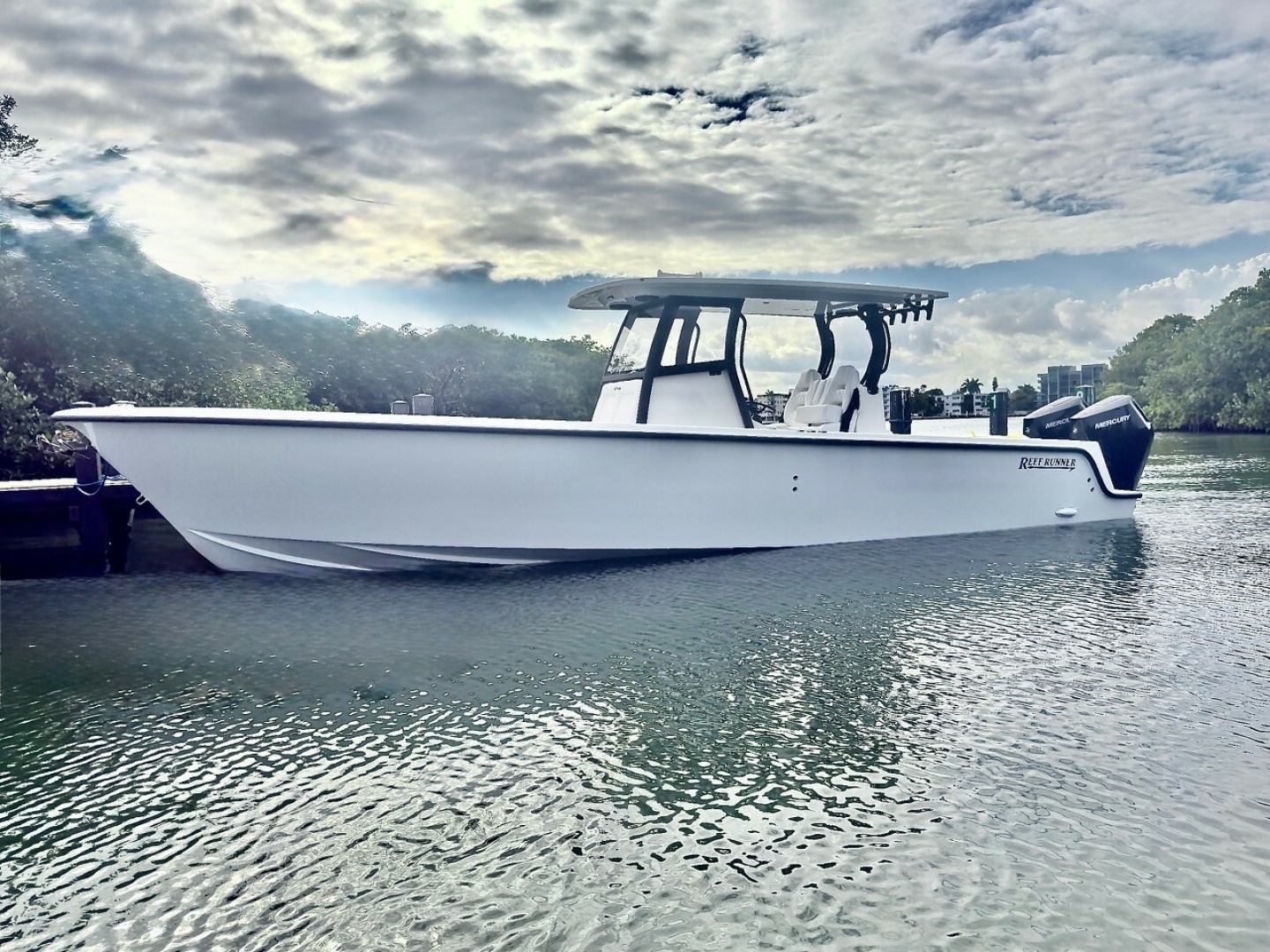 34ft Reef Runner Yacht For Sale 34ft Reef Runner Yacht For Sale