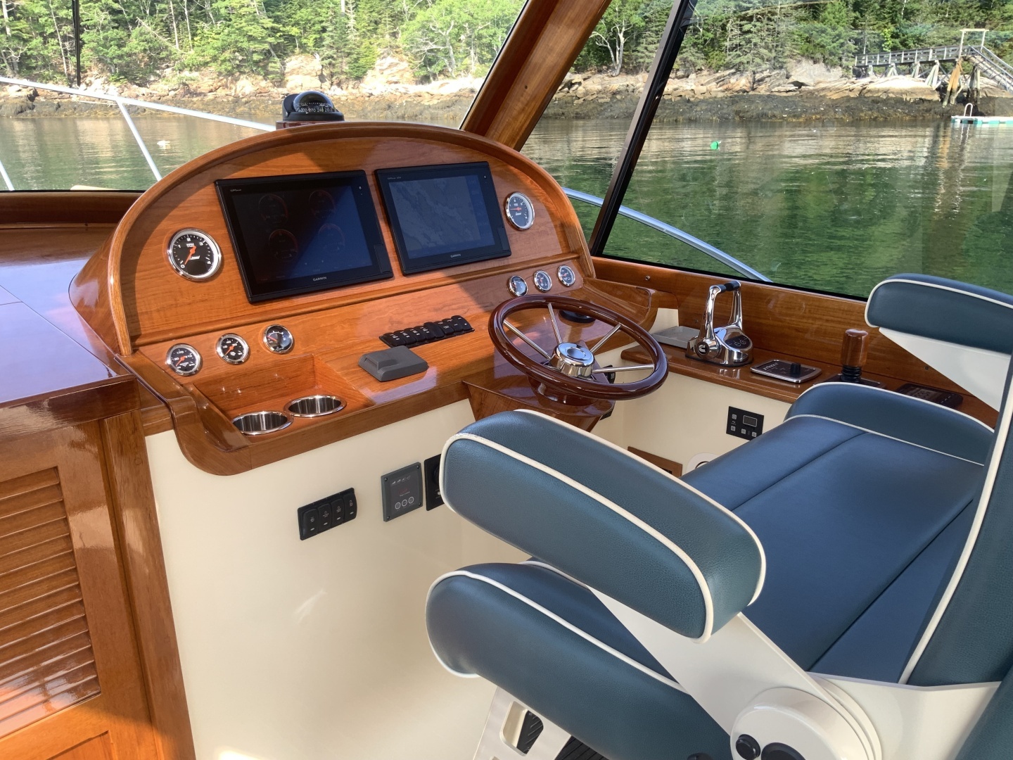 Hinckley PB40 Yacht For Sale