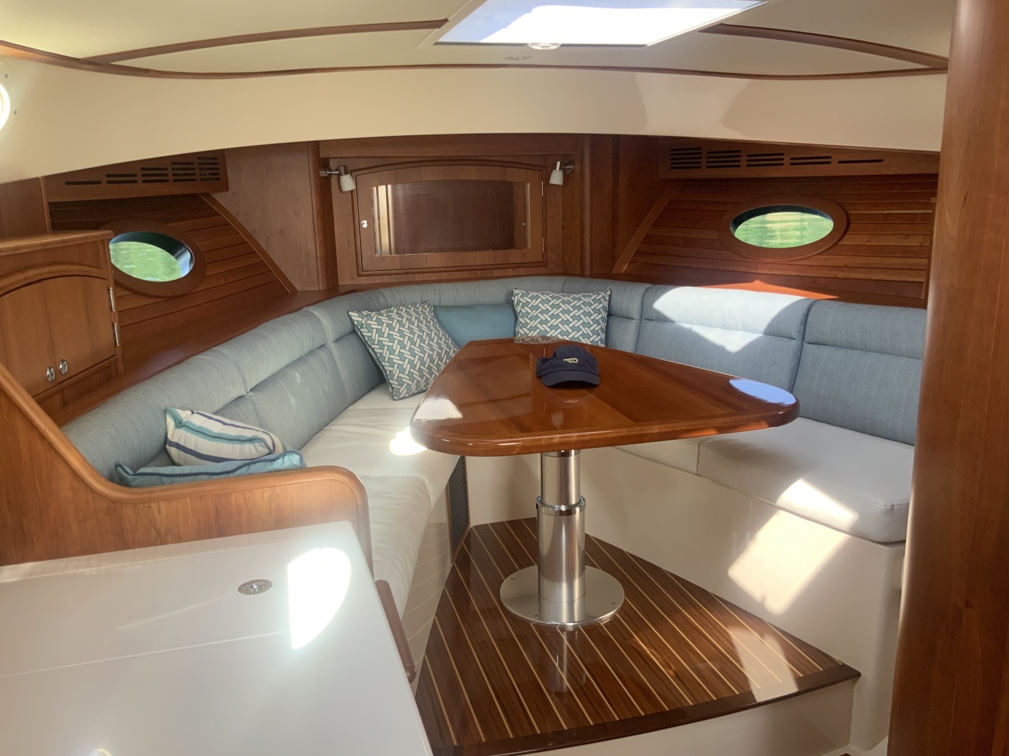 Hinckley PB40 Yacht For Sale