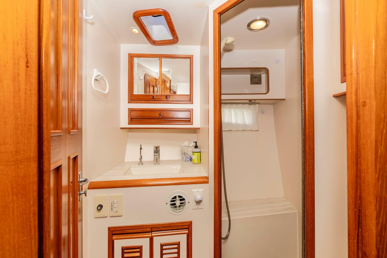 Stolen Moments 63ft Offshore Yachts Yacht For Sale