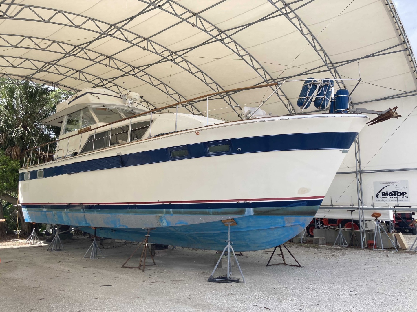 Moonriver 45ft Chris Craft Yacht For Sale Moonriver 45ft Chris Craft Yacht For Sale