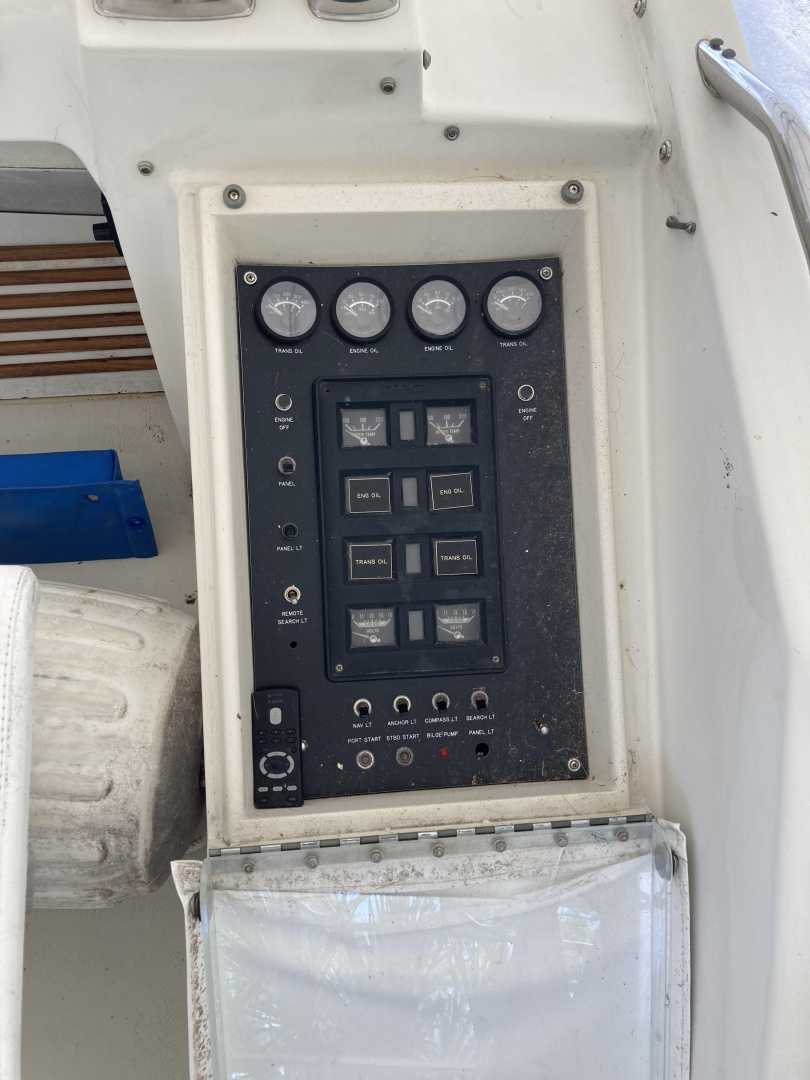 Moonriver 45ft Chris Craft Yacht For Sale Moonriver 45ft Chris Craft Yacht For Sale