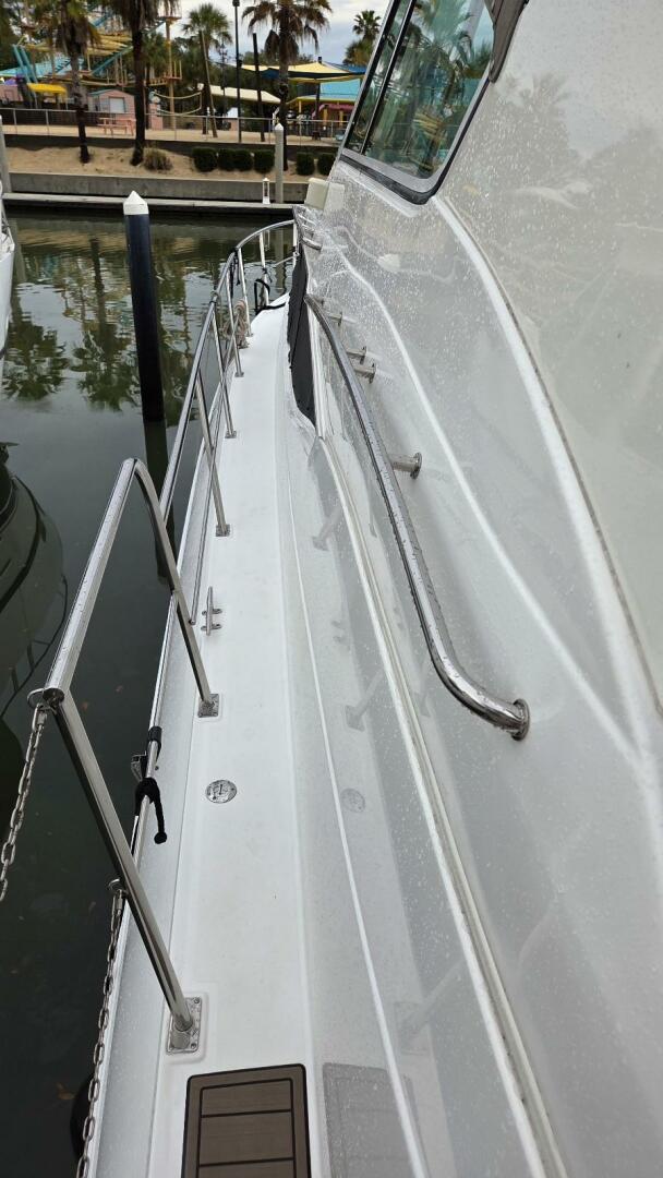 Always Friday 44ft Cruisers Yachts Yacht For Sale Always Friday 44ft Cruisers Yachts Yacht For Sale