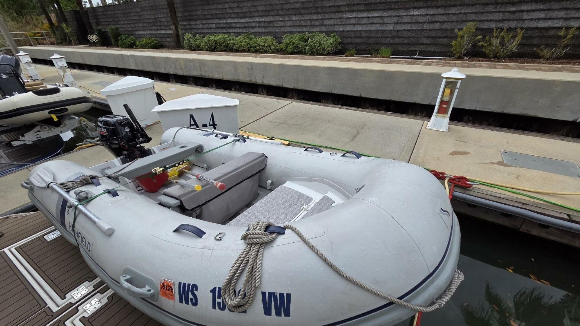 Always Friday 44ft Cruisers Yachts Yacht For Sale Always Friday 44ft Cruisers Yachts Yacht For Sale