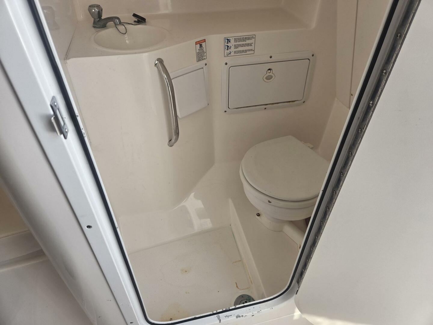 Smooth Operator 28ft True World Marine Yacht For Sale