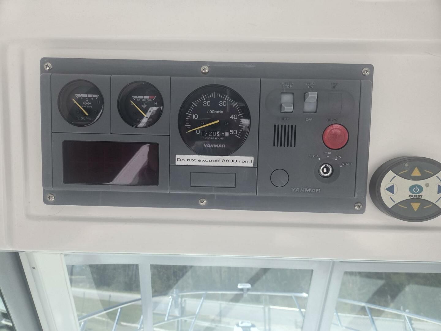 Smooth Operator 28ft True World Marine Yacht For Sale