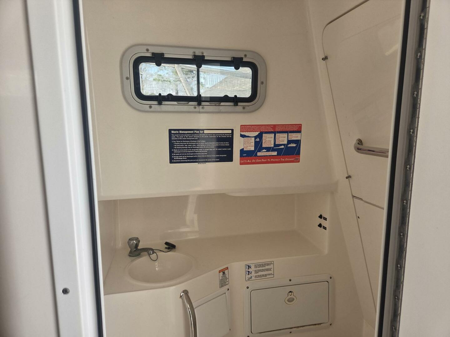 Smooth Operator 28ft True World Marine Yacht For Sale