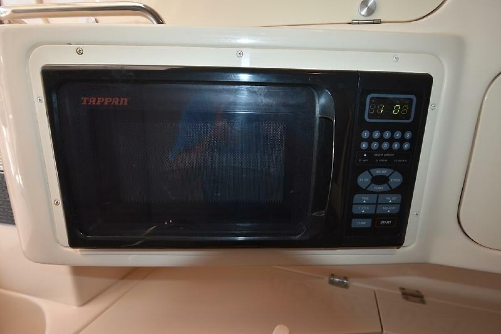 See More Salt 33ft Grady White Yacht For Sale