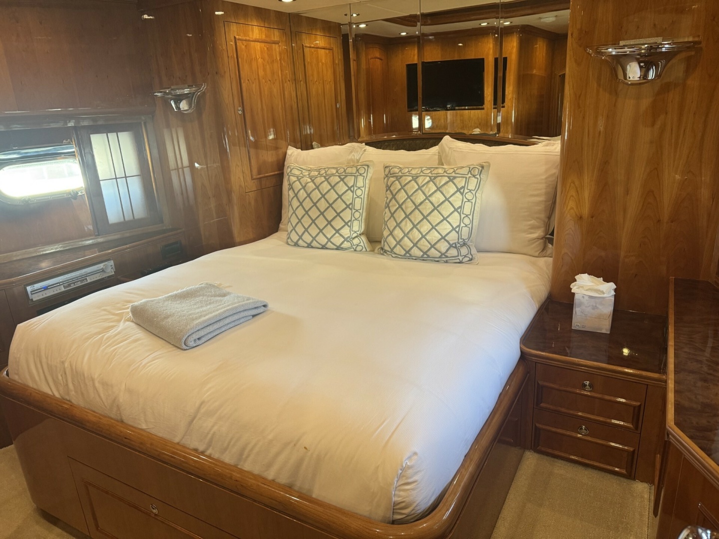 VIP Cabin