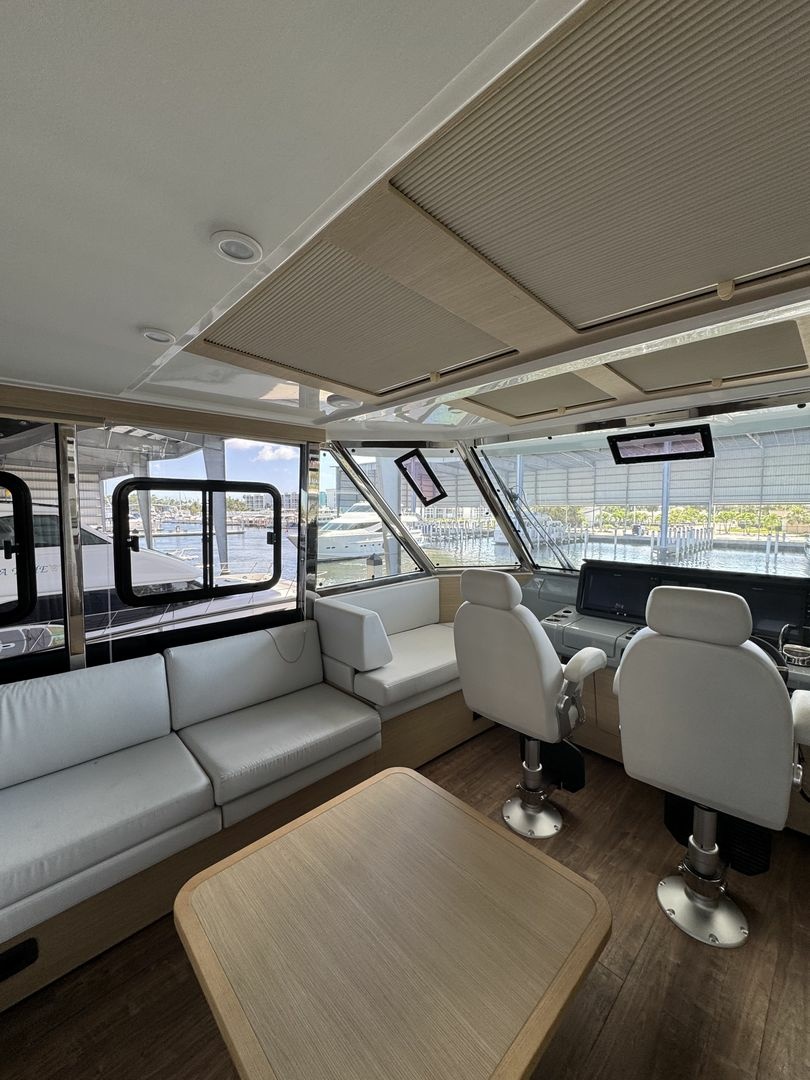 54ft Aquila Yacht For Sale