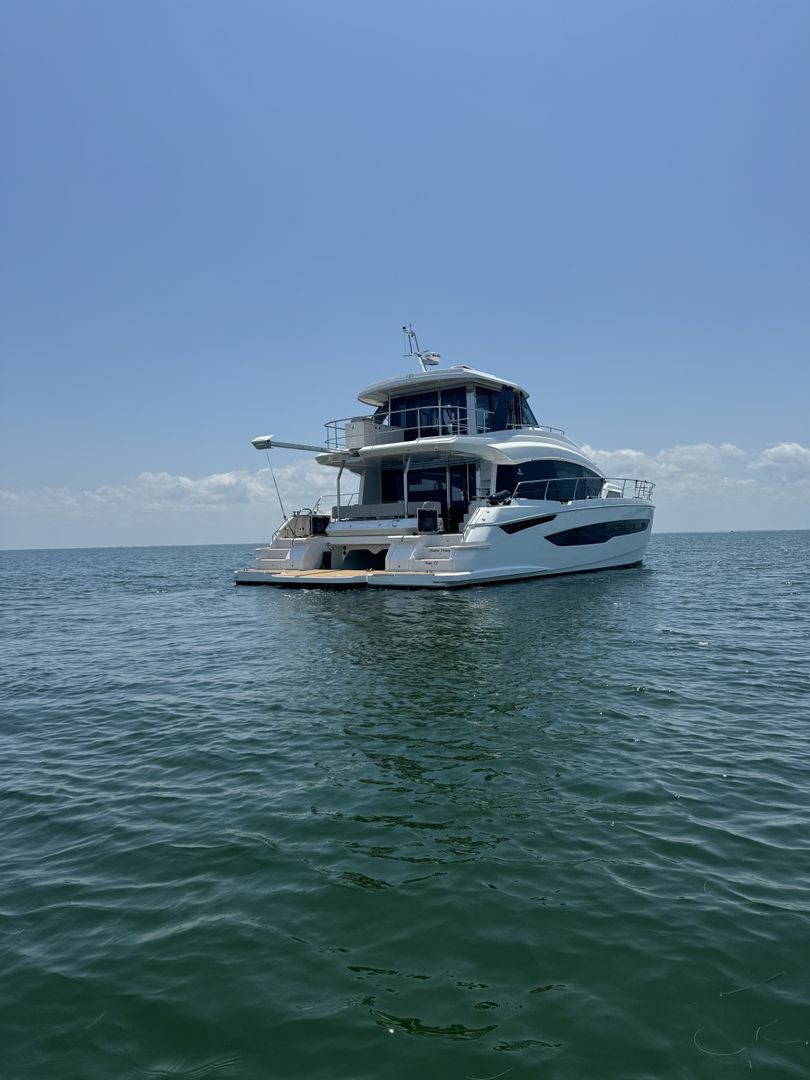 54ft Aquila Yacht For Sale