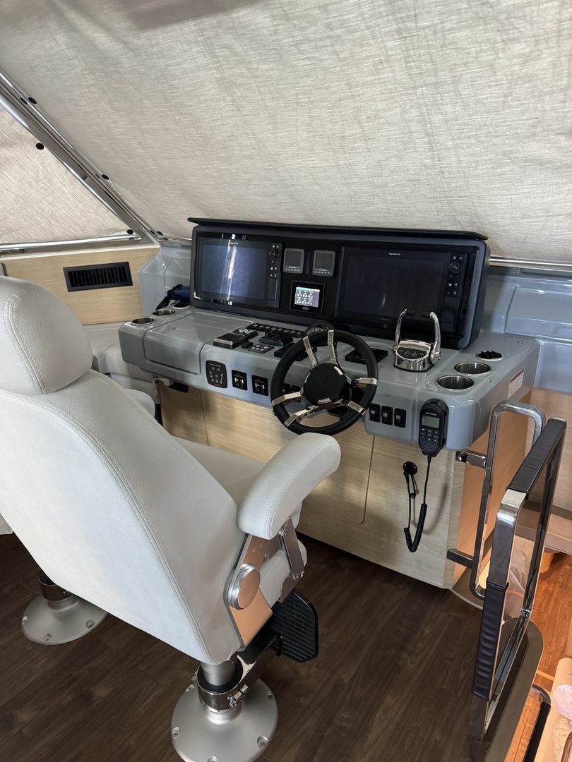 54ft Aquila Yacht For Sale