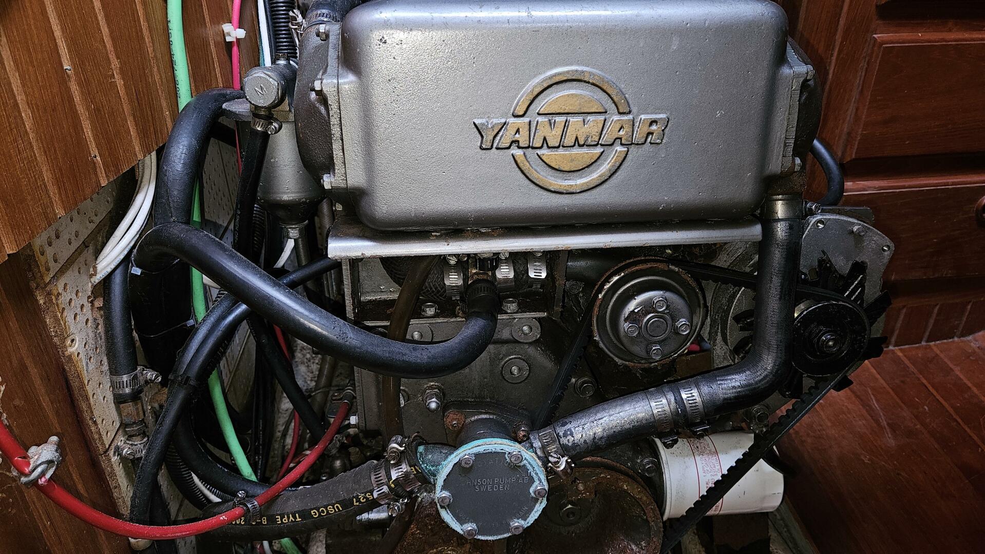 1985 Hans Christian 33T