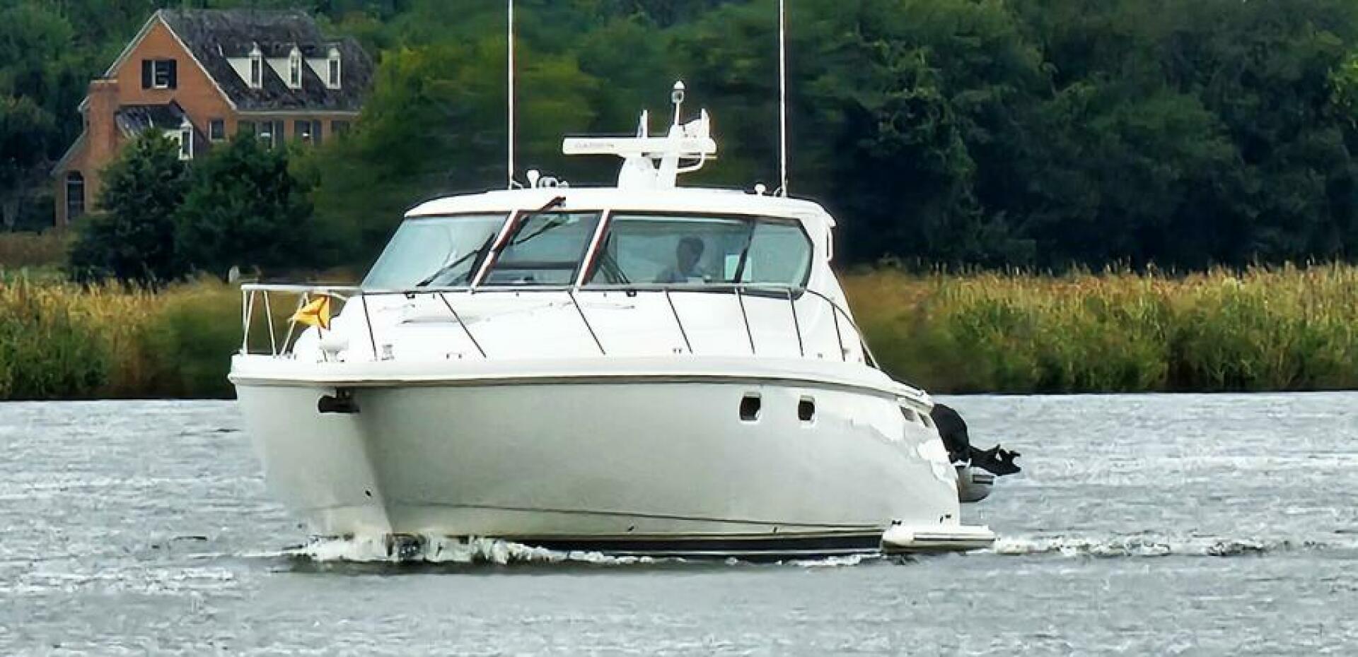 2009 Tiara Yachts Sovran 4300
