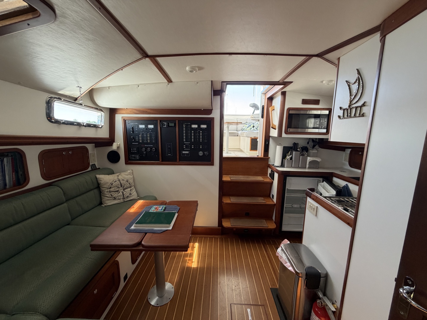 Quest 40ft Legacy Yacht For Sale