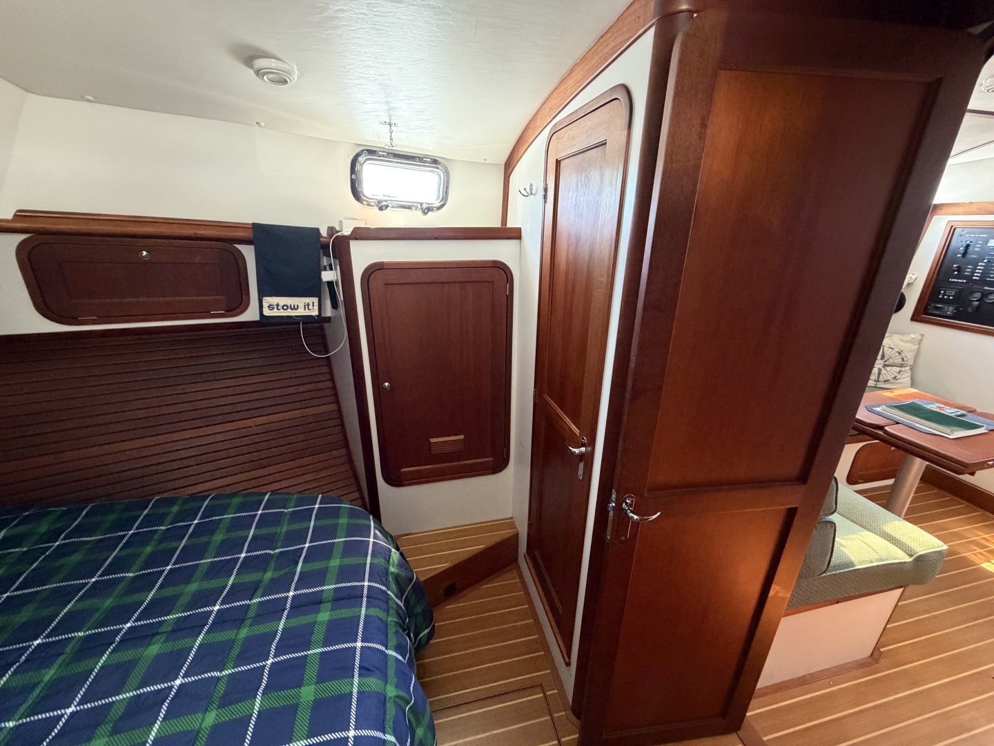 Quest 40ft Legacy Yacht For Sale