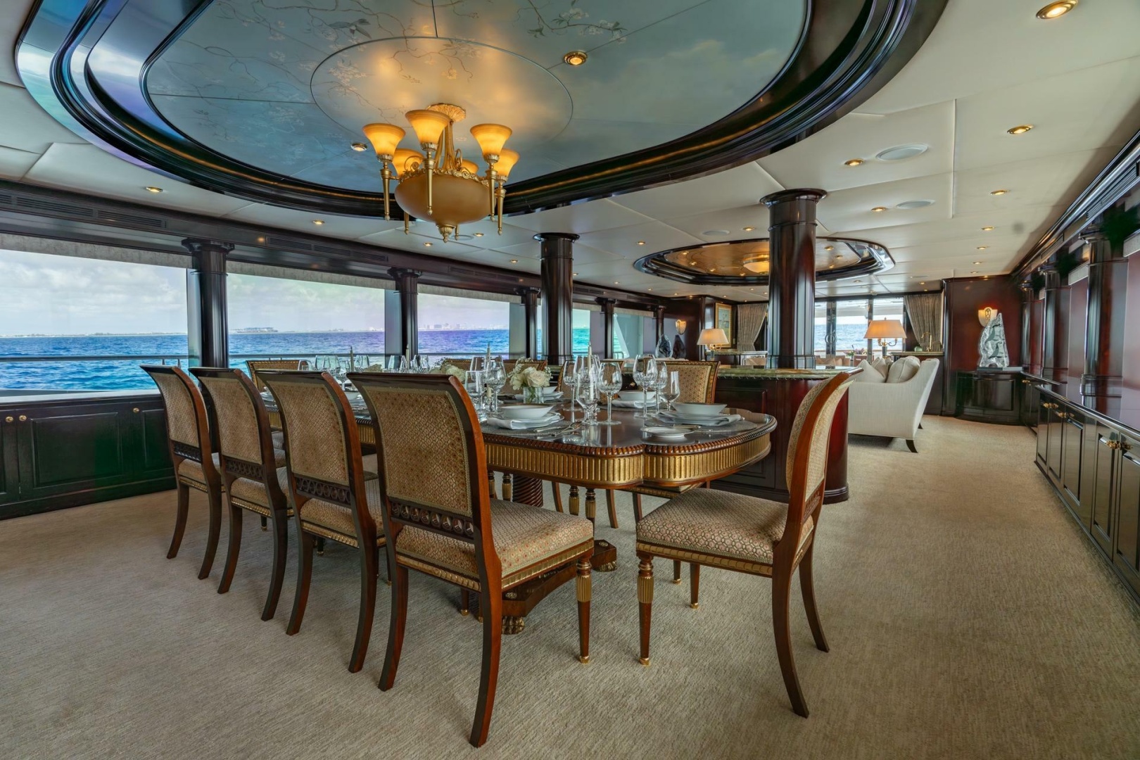 2006 Trinity Yachts Tri-Deck MY