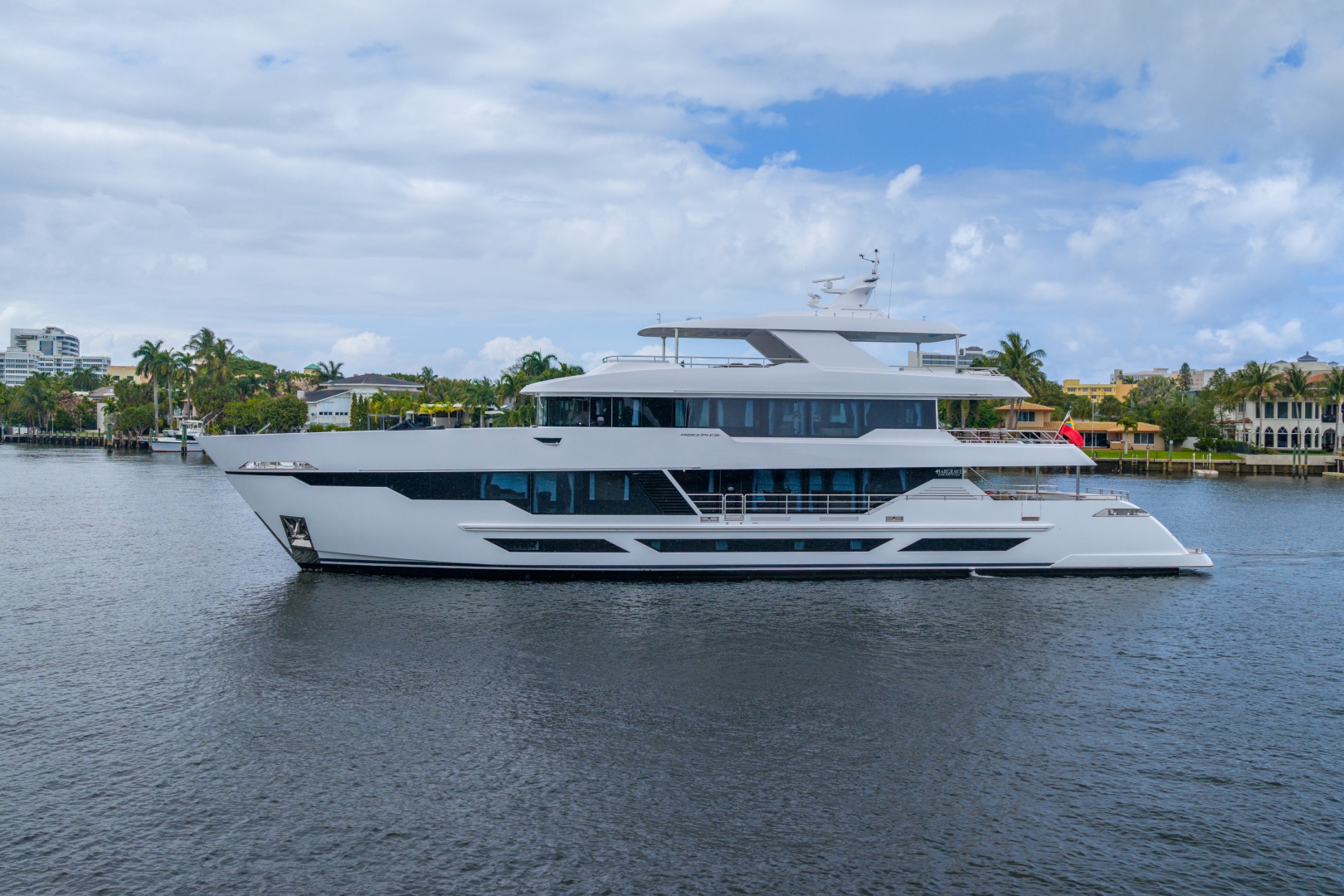 RESONANCE 125ft Hargrave Yacht For Sale