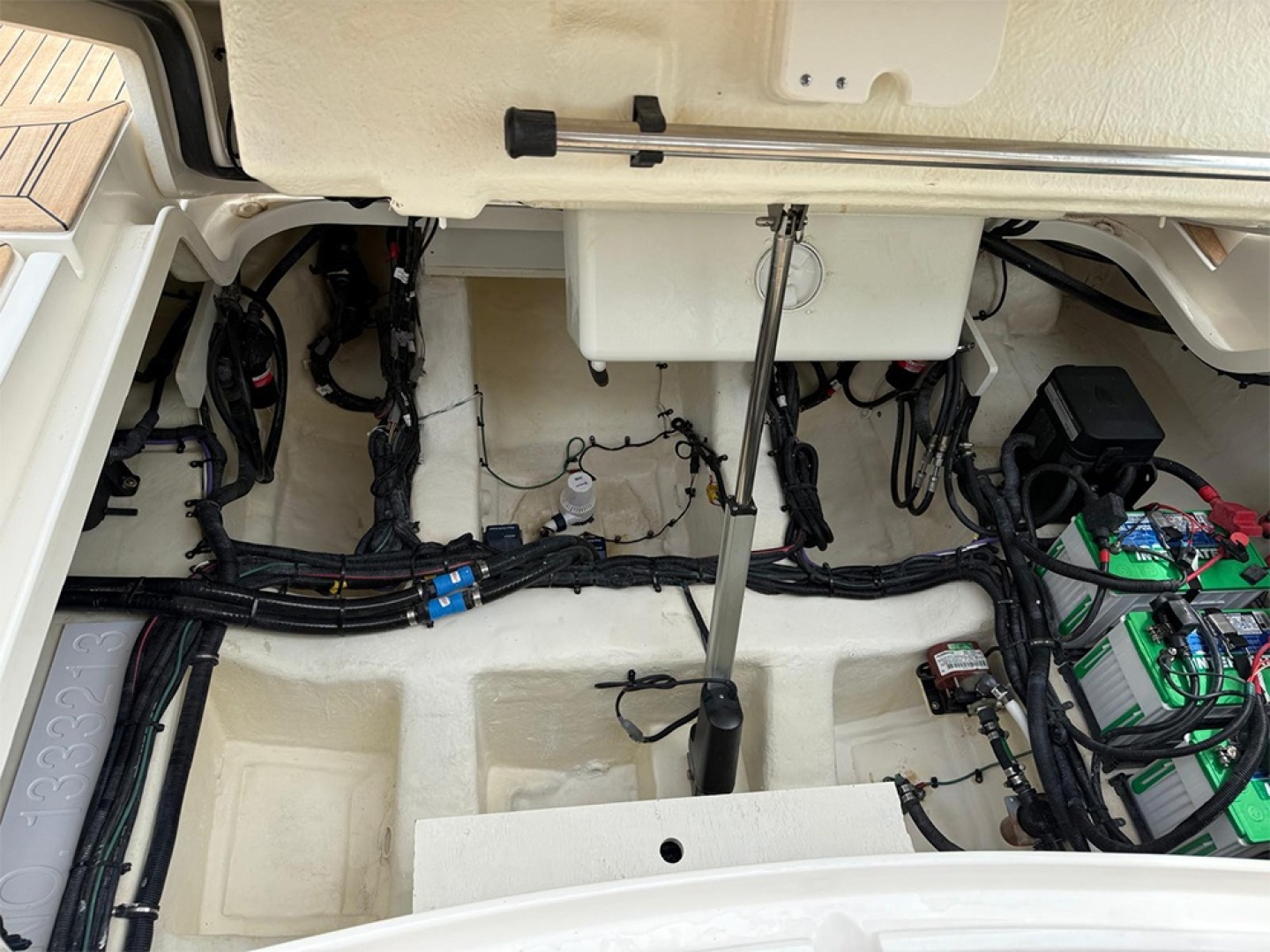 BLONDIE 35ft Sea Ray Yacht For Sale