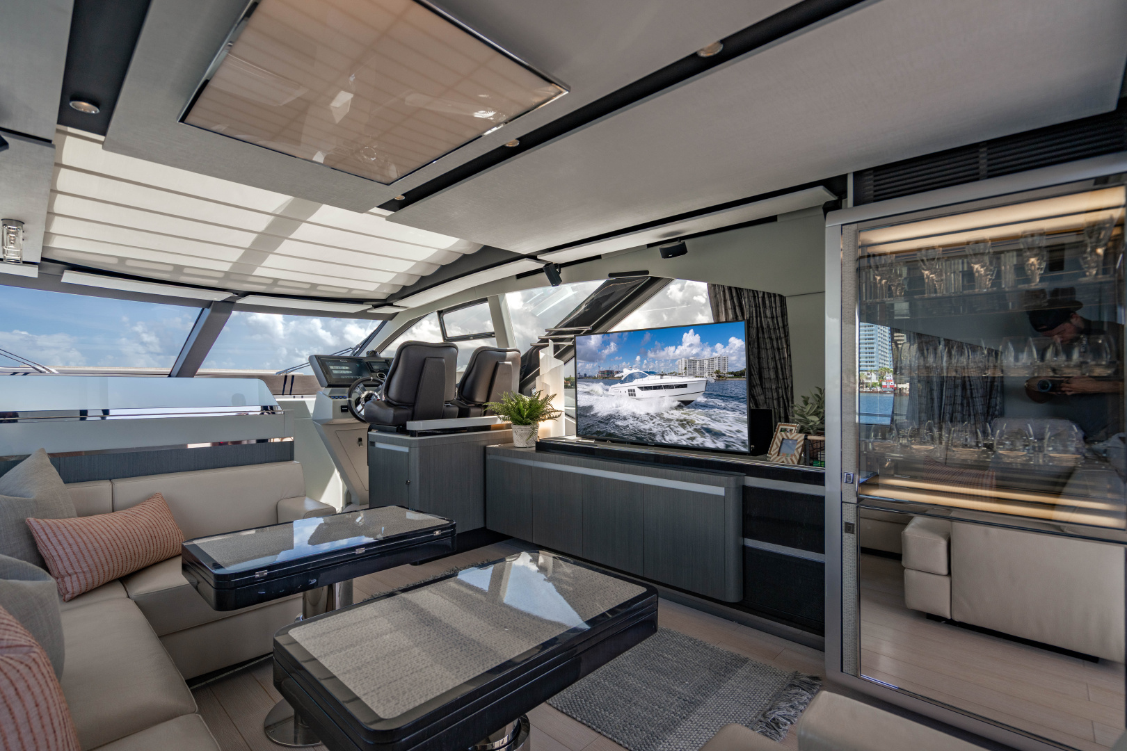 2019 Azimut S7