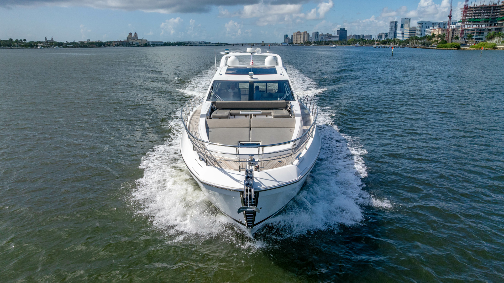 2019 Azimut S7