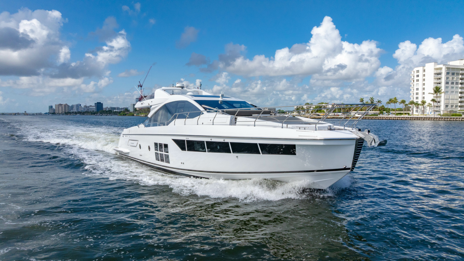 2019 Azimut S7