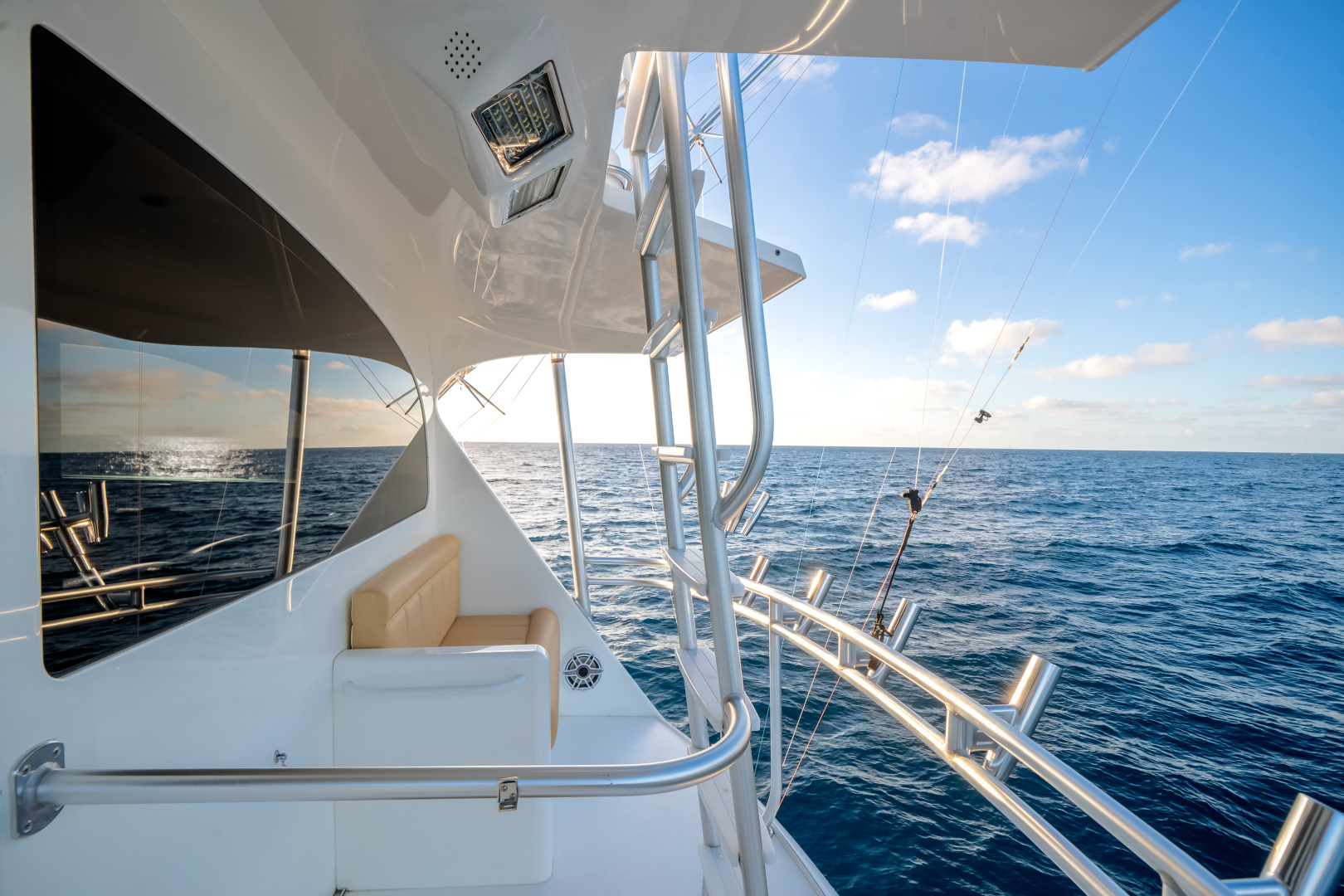 2015 Viking 70 CV ENCLOSED BRIDGE