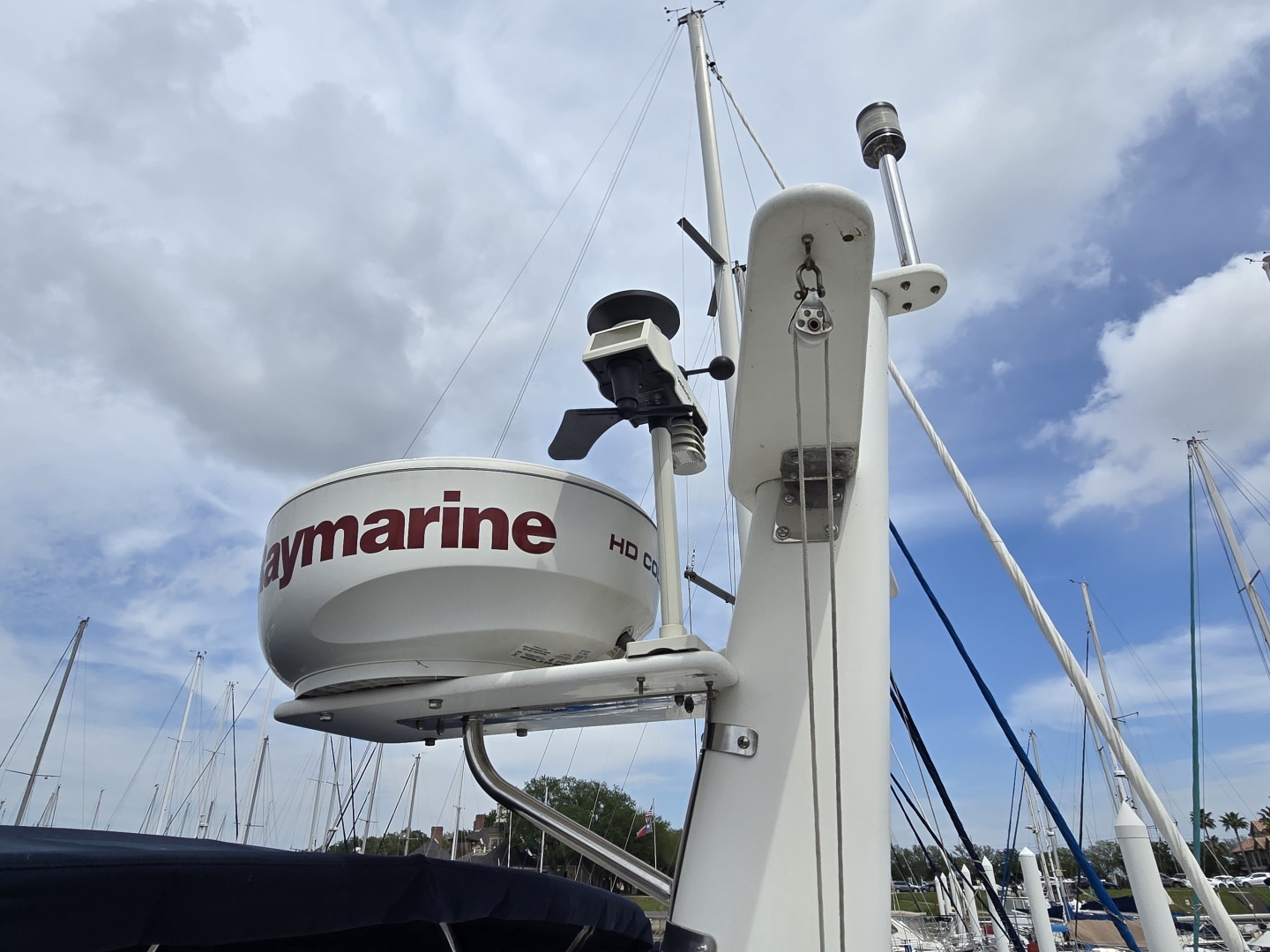 2009 Mariner Seville