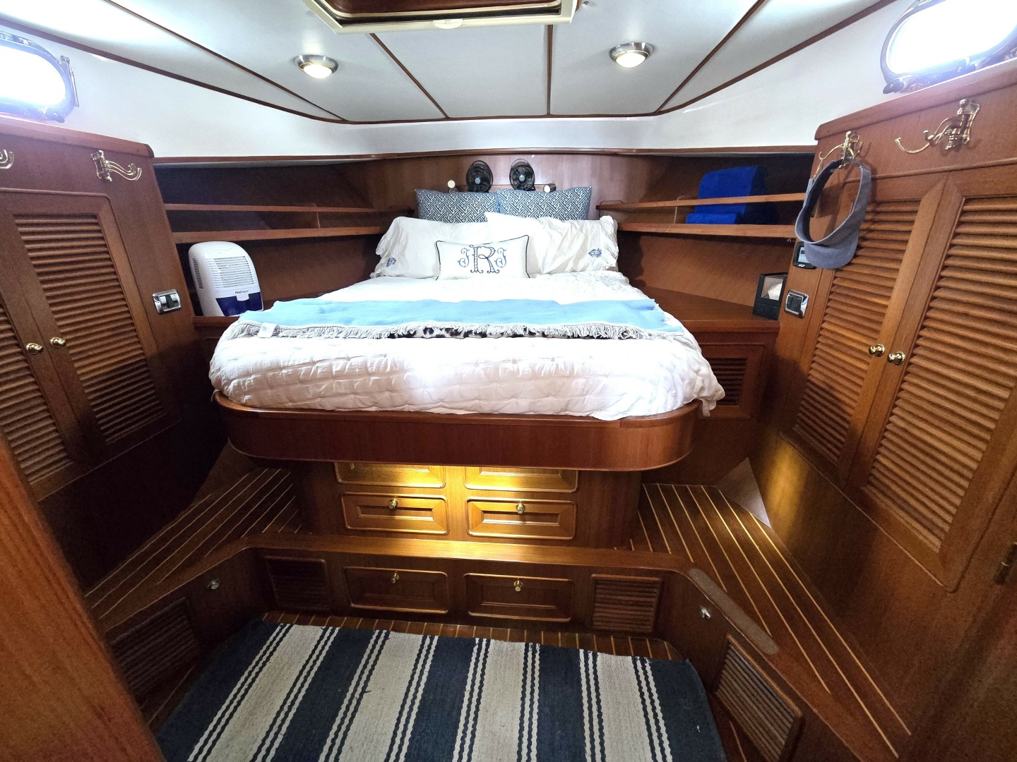 Southern Charm 37ft Mariner Yacht For Sale Southern Charm 37ft Mariner Yacht For Sale