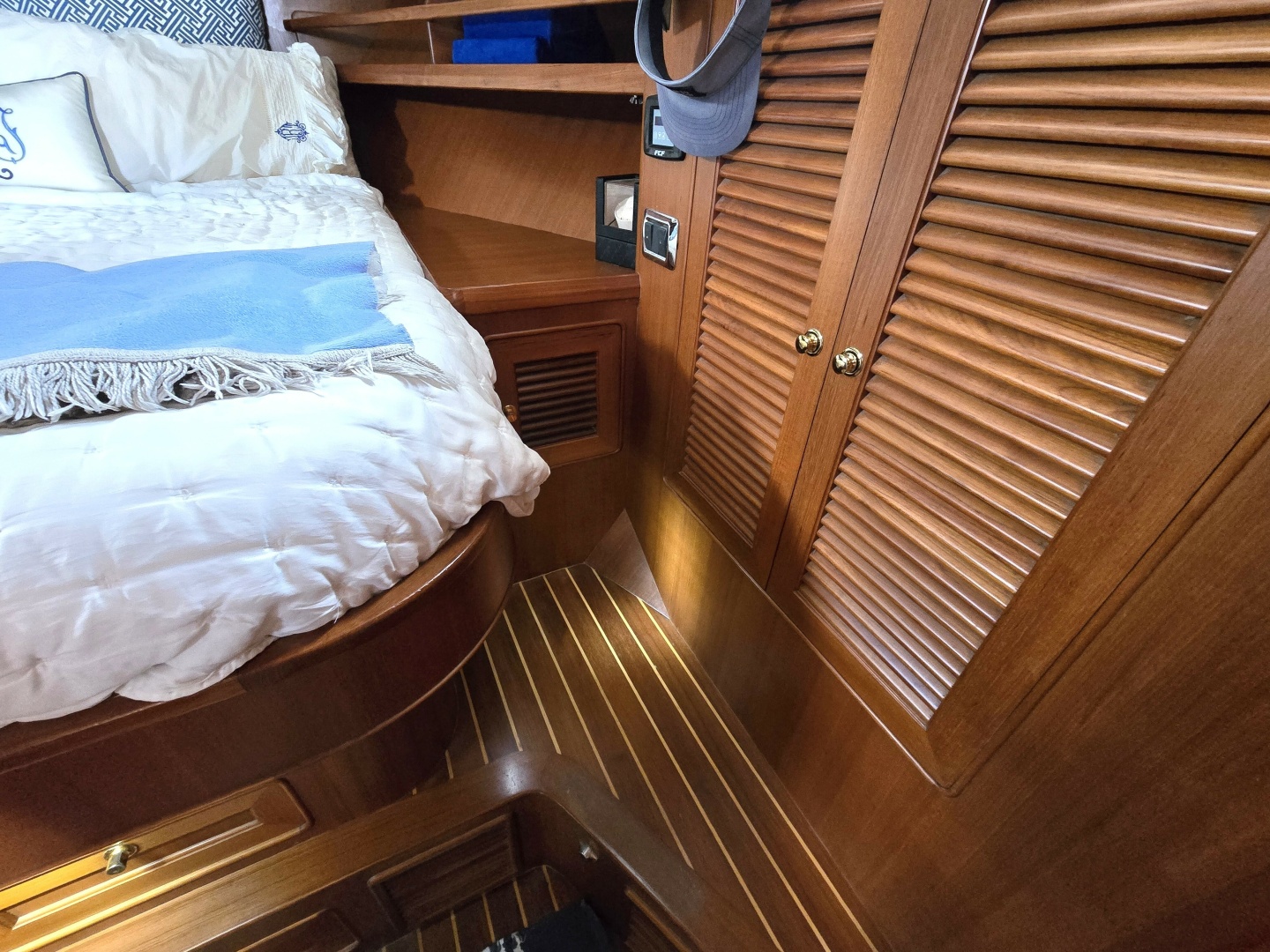 Southern Charm 37ft Mariner Yacht For Sale Southern Charm 37ft Mariner Yacht For Sale