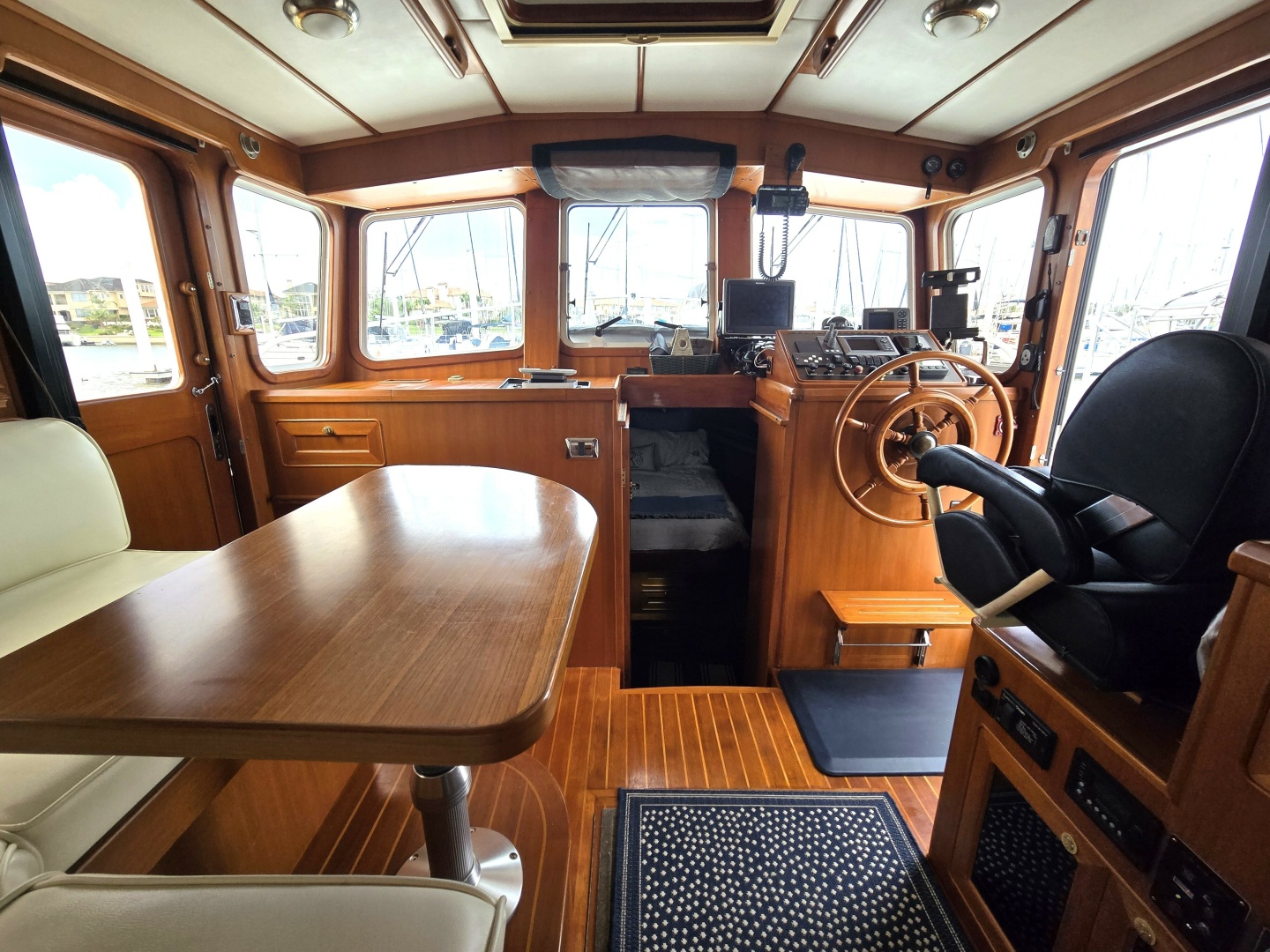 2009 Mariner Seville