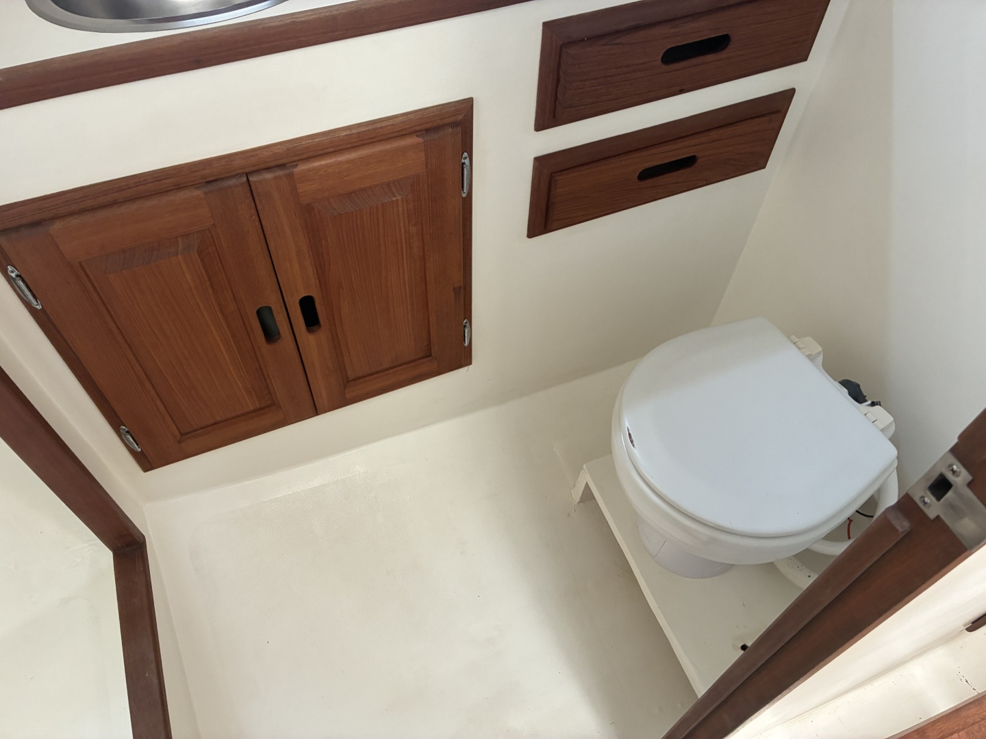 Kreweboat 35ft Duffy Yacht For Sale